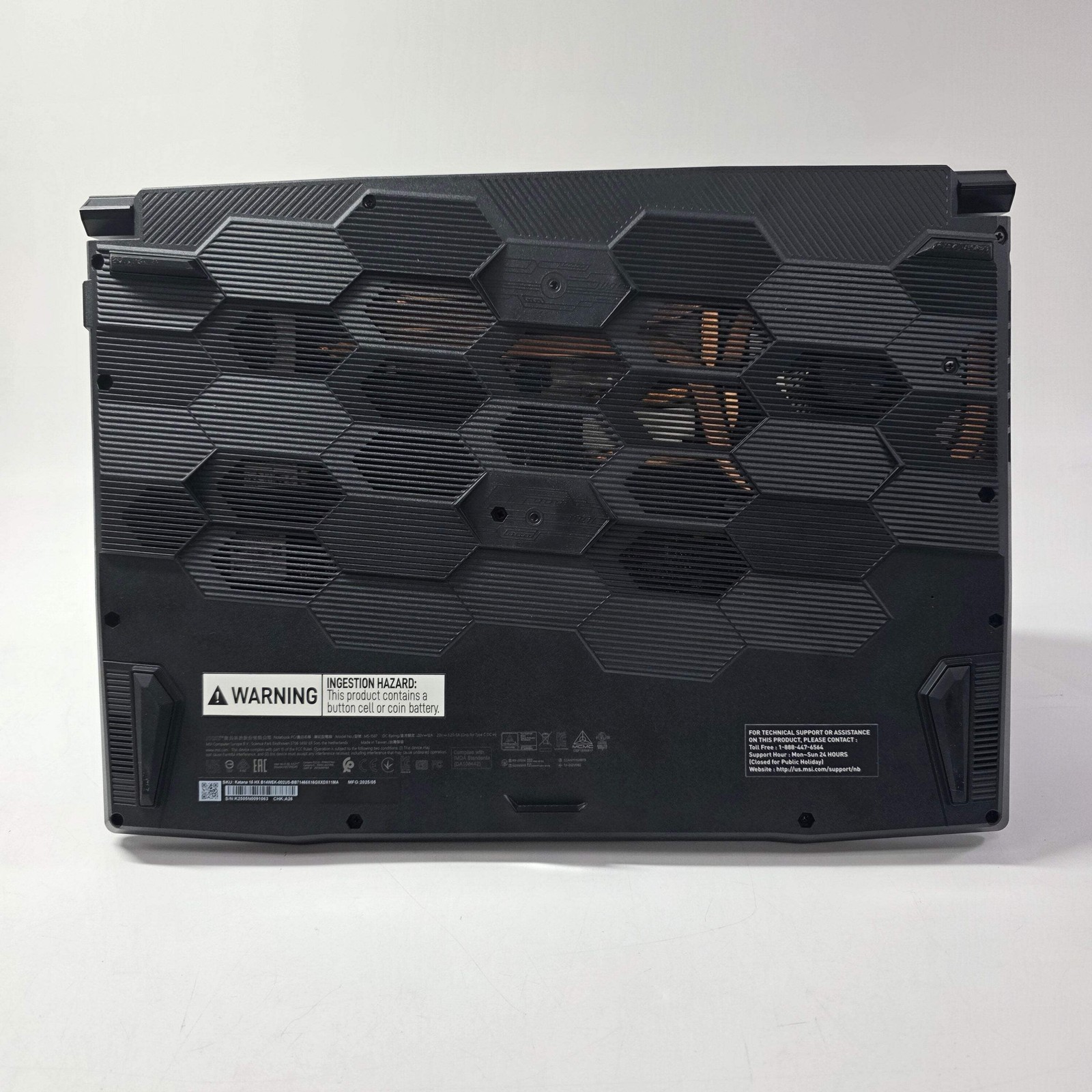 MSI Katana 15 HX 15.6″ i7-14650HX 16GB RAM 500GB GeForce RTX 5050