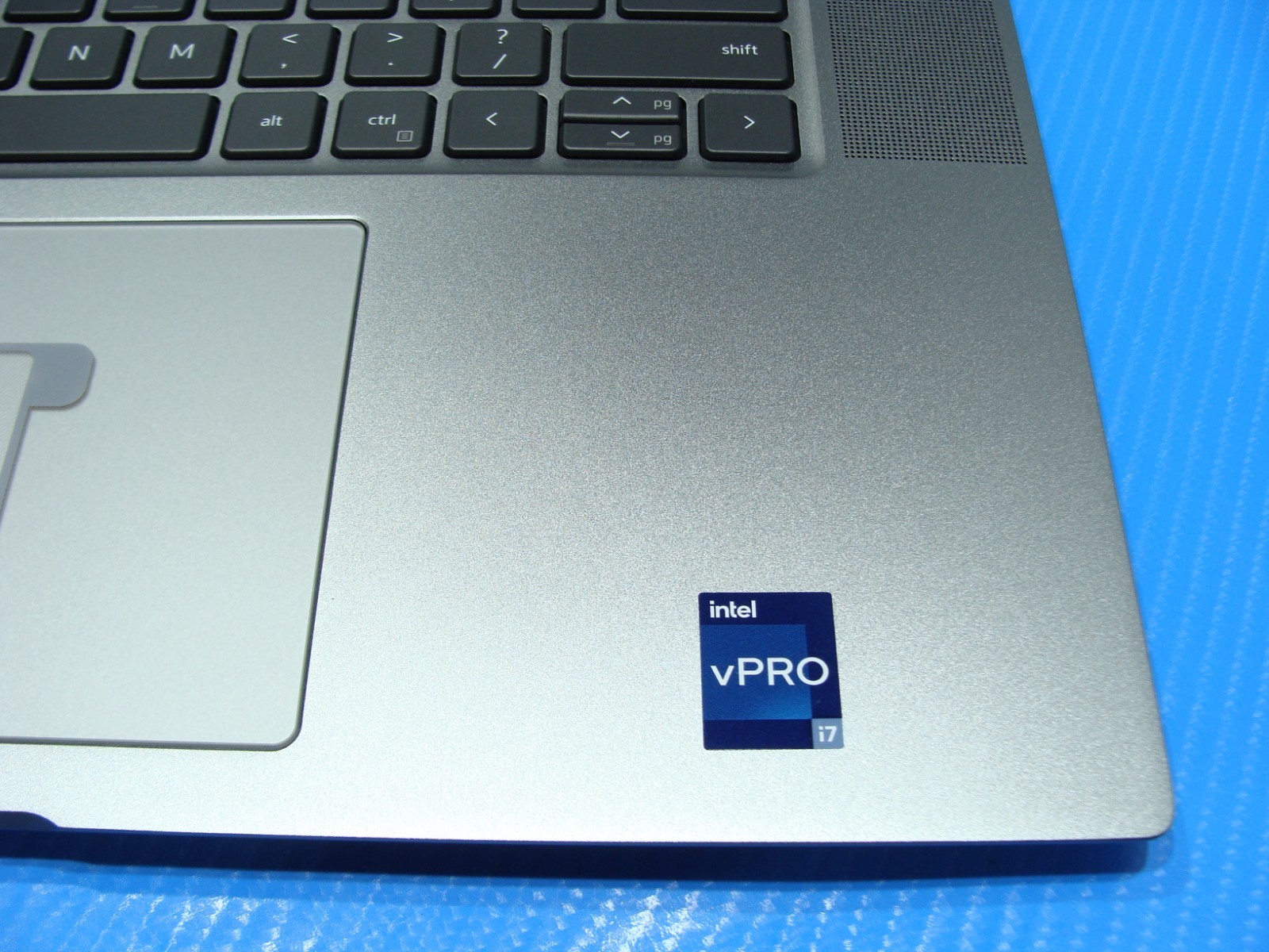 Dell Latitude 7640 16″ WUXGA vPro i7-1365U 1.8GHz 32GB 512GB SSD WRNTY-10/26 +PA