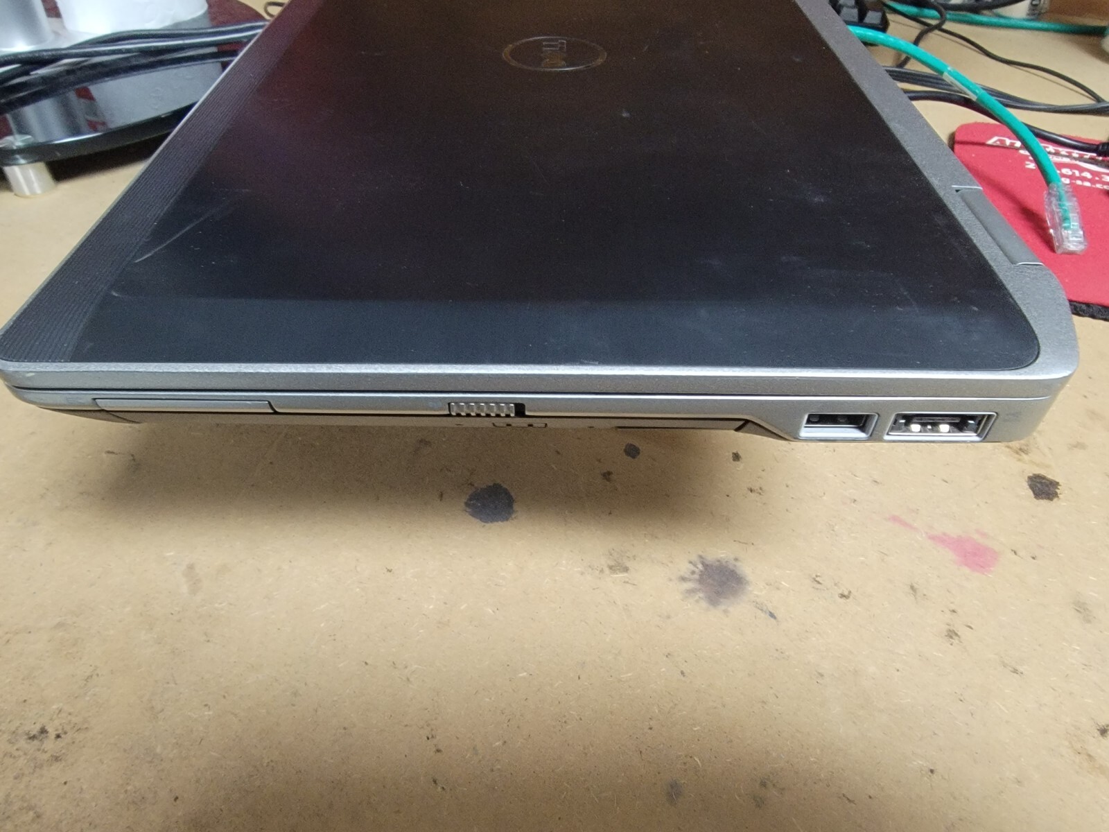 DELL LATITUDE E6320 LAPTOP – NO HDD OR BATTERY – FOR PARTS
