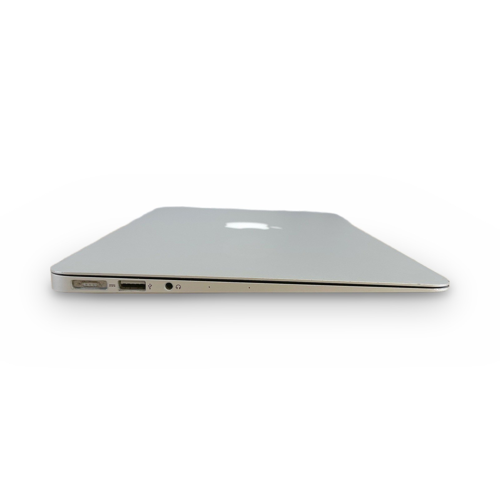 Apple MacBook Air A1465 i5-5250u 1.60GHz 4GB RAM (No Drive)