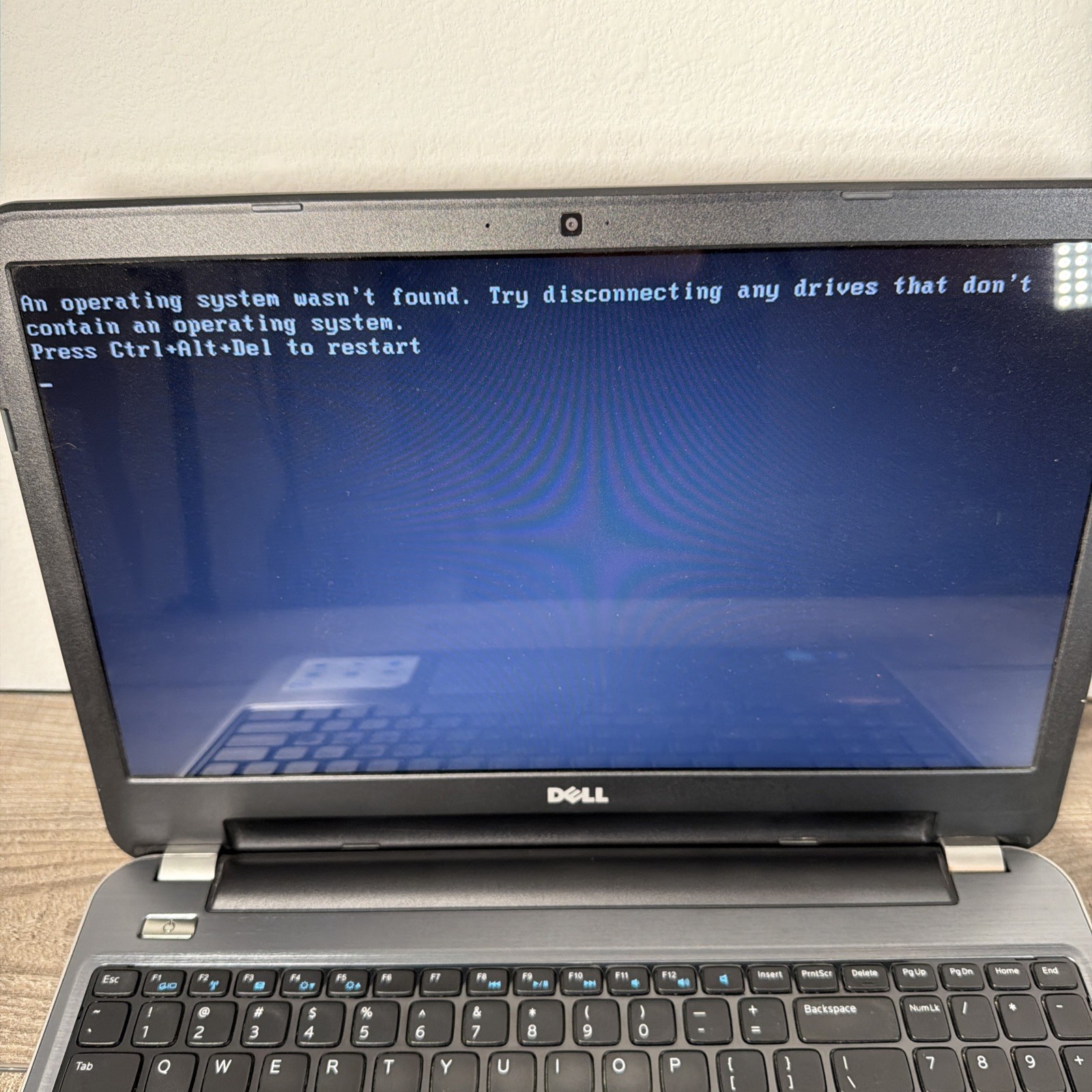 Dell Inspiron 15R 5537 i5-4200U 1.60Ghz 6GB RAM 500 GB SSD NEEDS OS INSTALLED