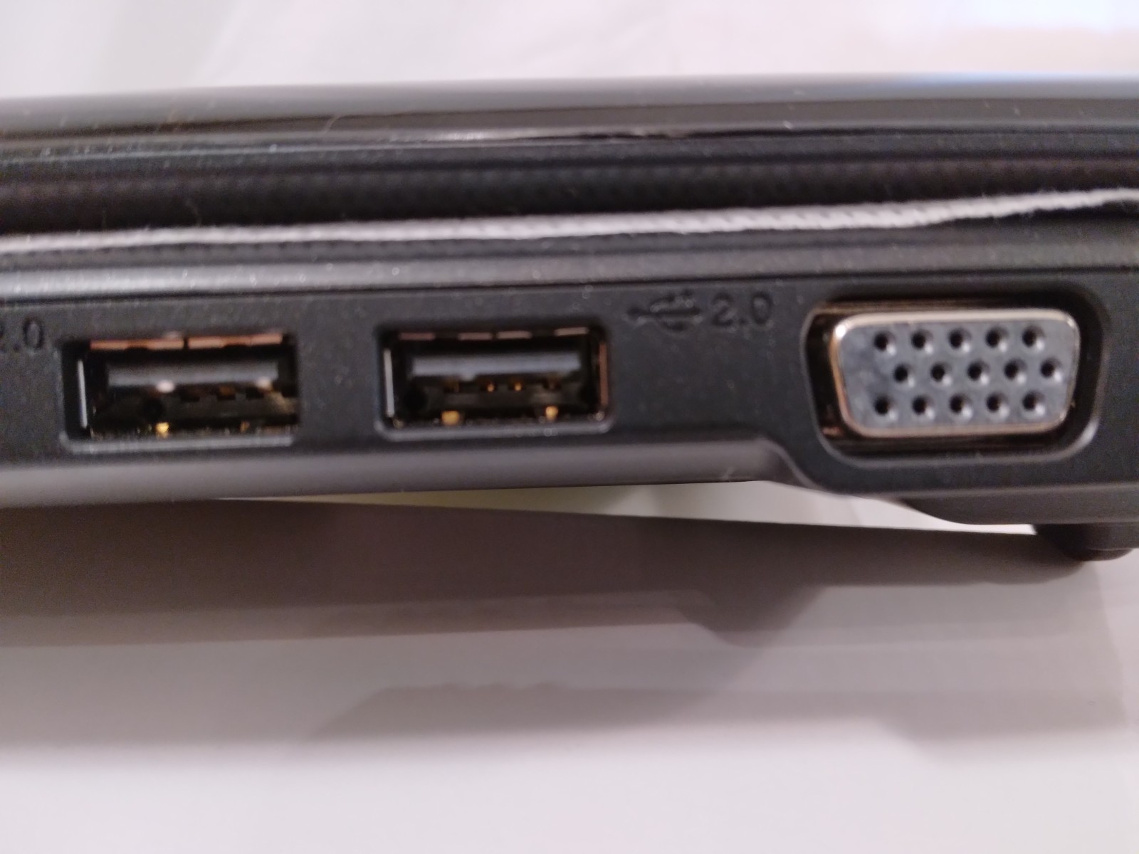 Asus Eee PC 1000HD – Open Box – Complete Kit – Sealed Charger – Untested