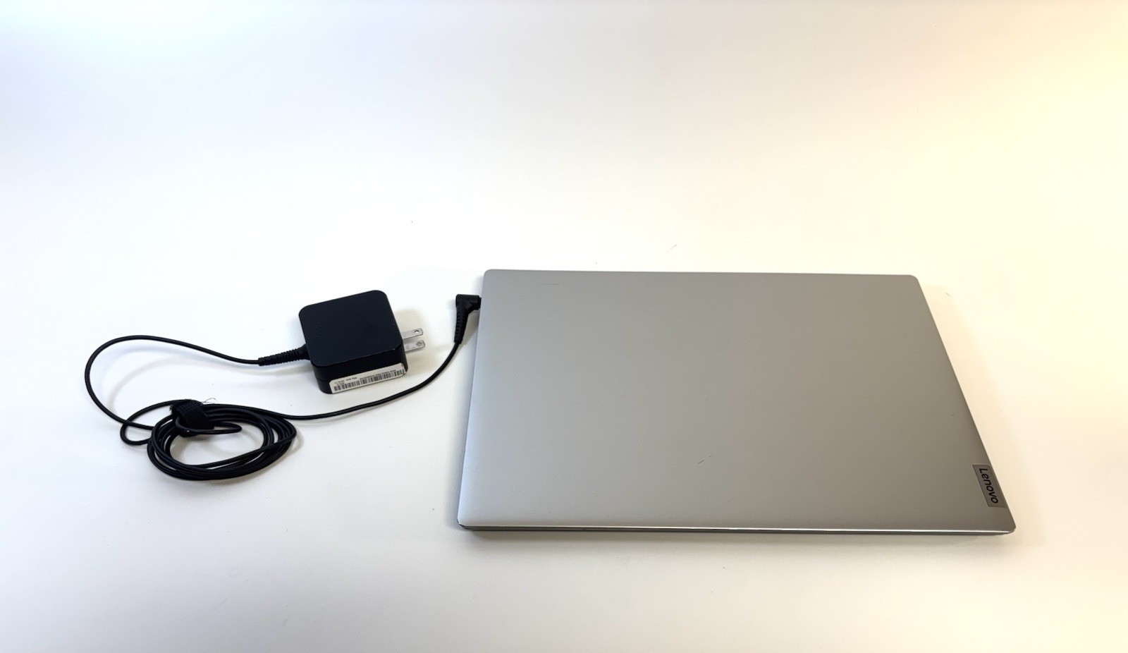 Lenovo IdeaPad Slim 1-14AST-05 14” Laptop AMD A6 FOR PARTS / READ + Charger