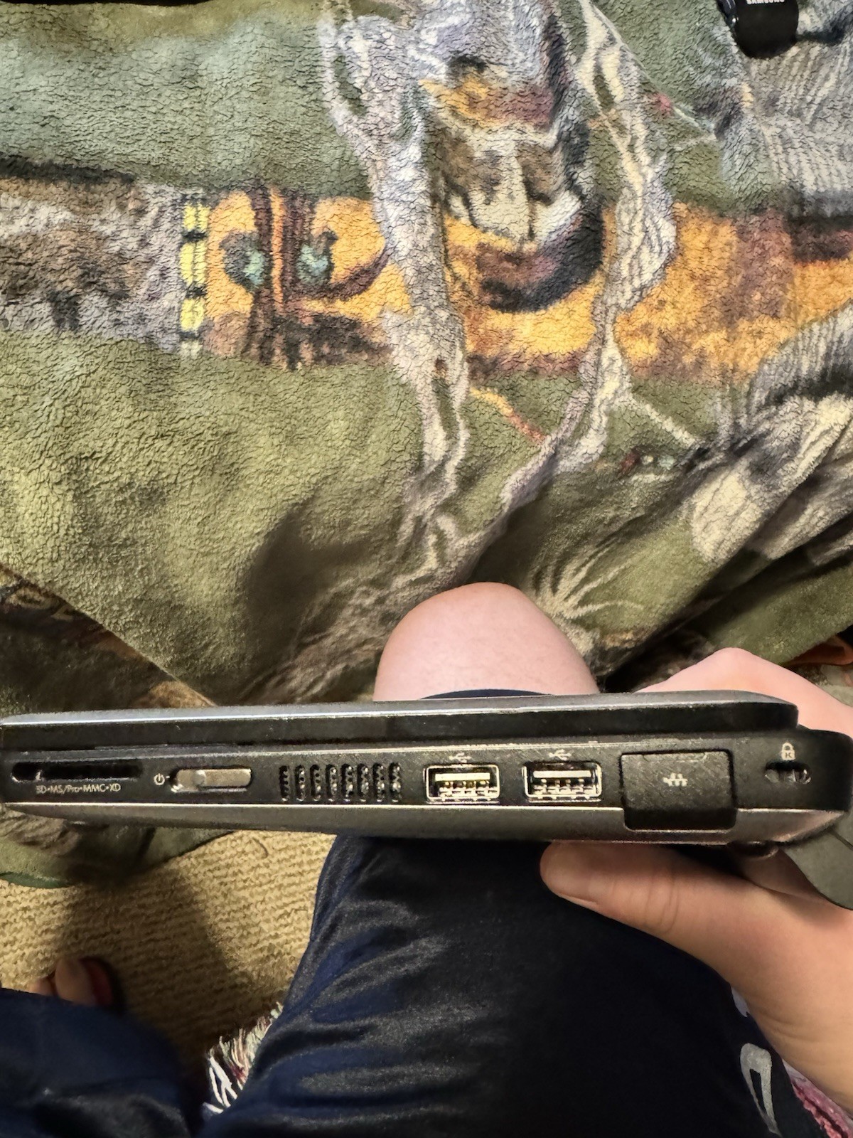 HP Mini 210-115 DX Laptop For Parts