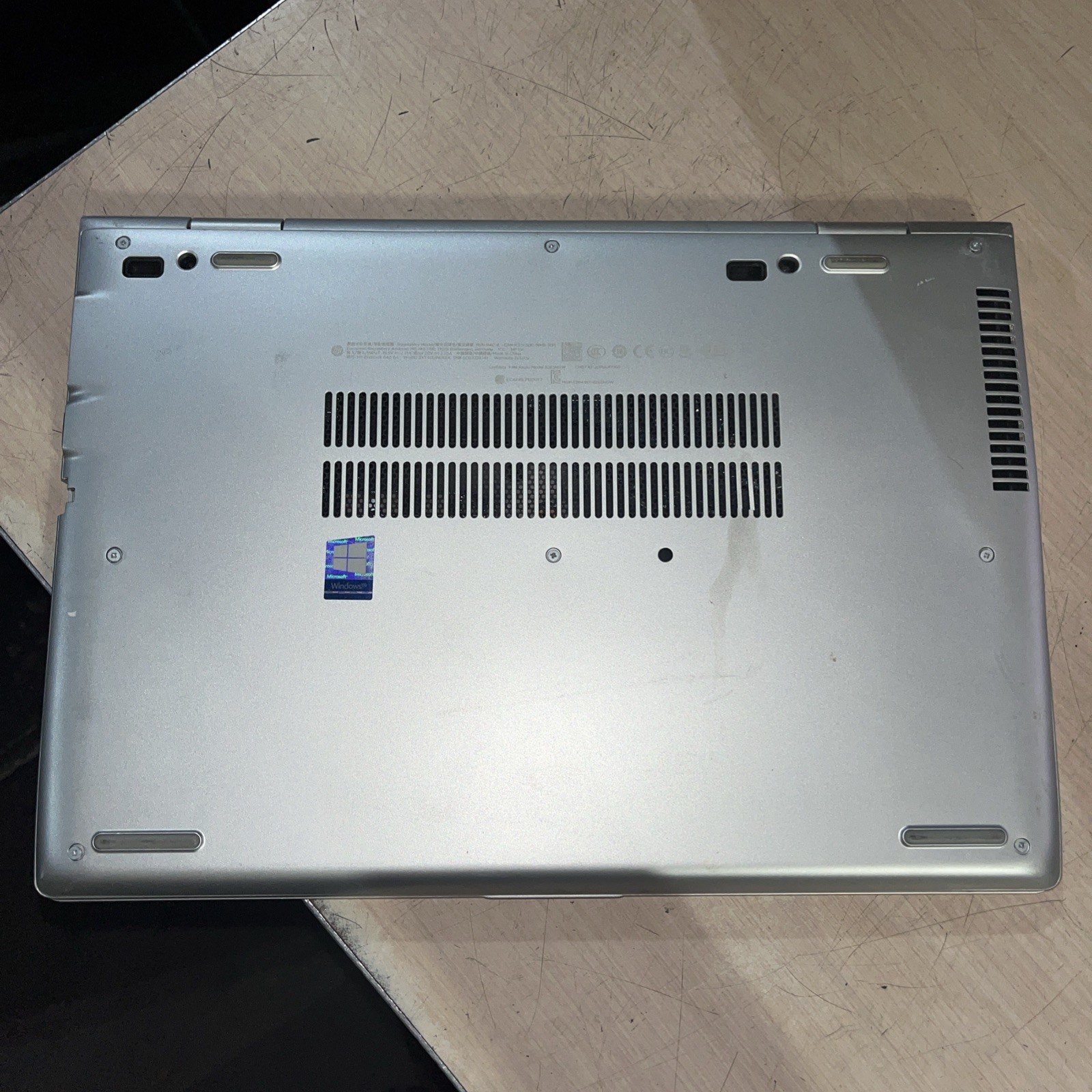 HP PROBOOK 640 G4 INTEL CORE I7-865OU 1.90GHZ 8GB RAM NO HD