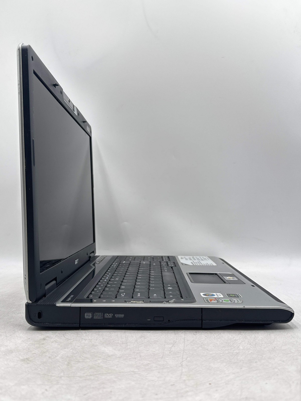 Acer Aspire 9300 17″ Laptop AMD Turion 64 X2 – No Power