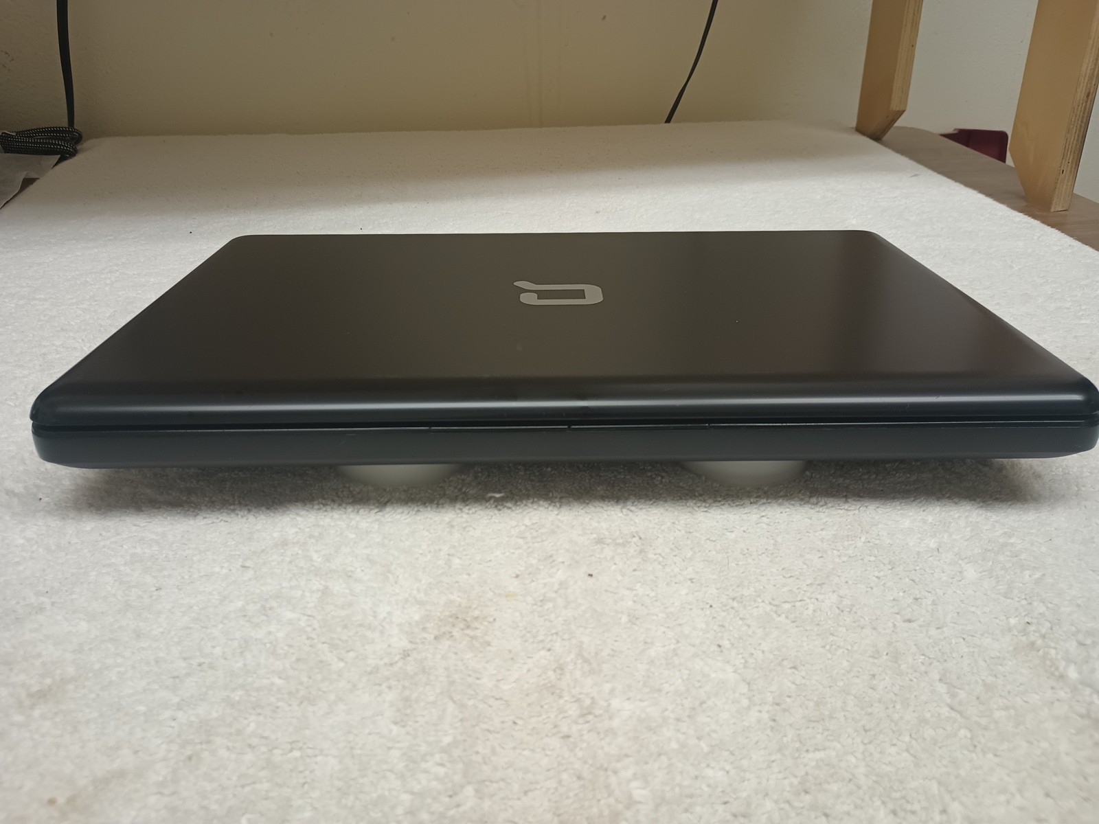 Compaq Presario CQ57-229WM AMD C-50 1.00 GHz 4 GB Ram NO HDD Boot To Bios