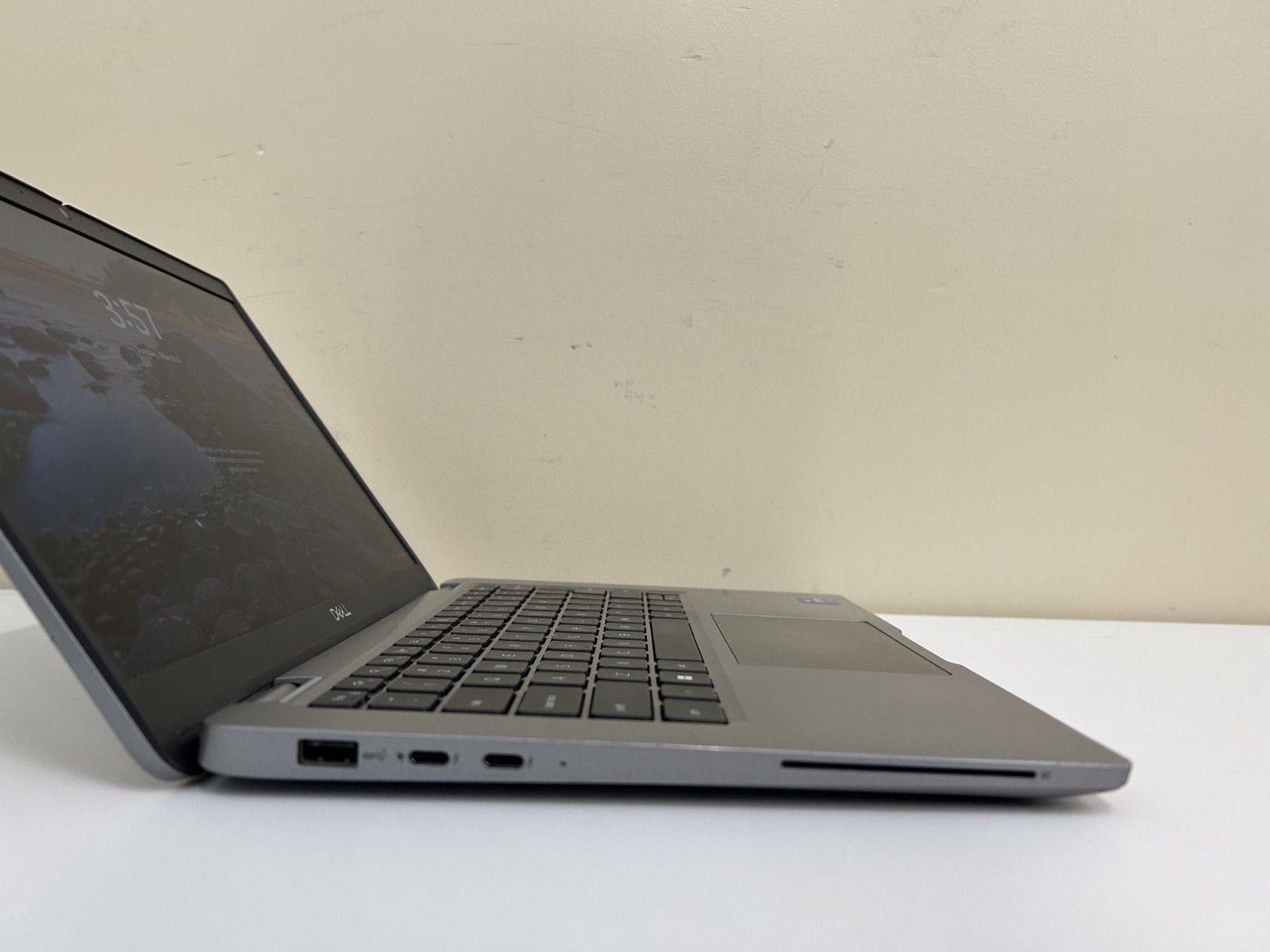 Laptop Dell Latitude 5340 12.5″ Core i5-1345U @1.60Ghz 512GB SSD 32GB RAM Win 11