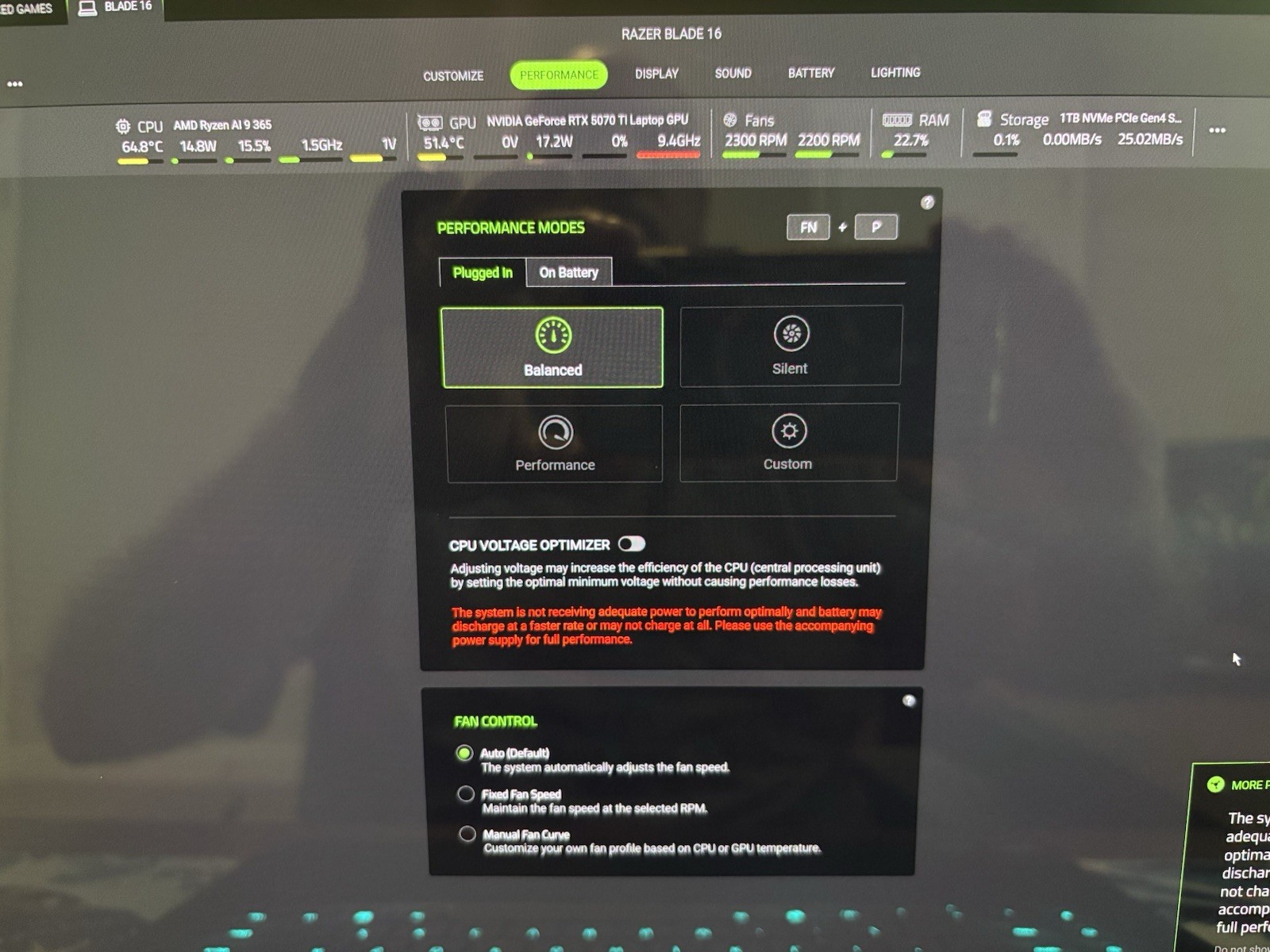 2025 Razer Blade 16:Ryzen AI 9 365-RTX 5070Ti-1TB NVMe-32GB(RZ09-05287EN3)-READ!