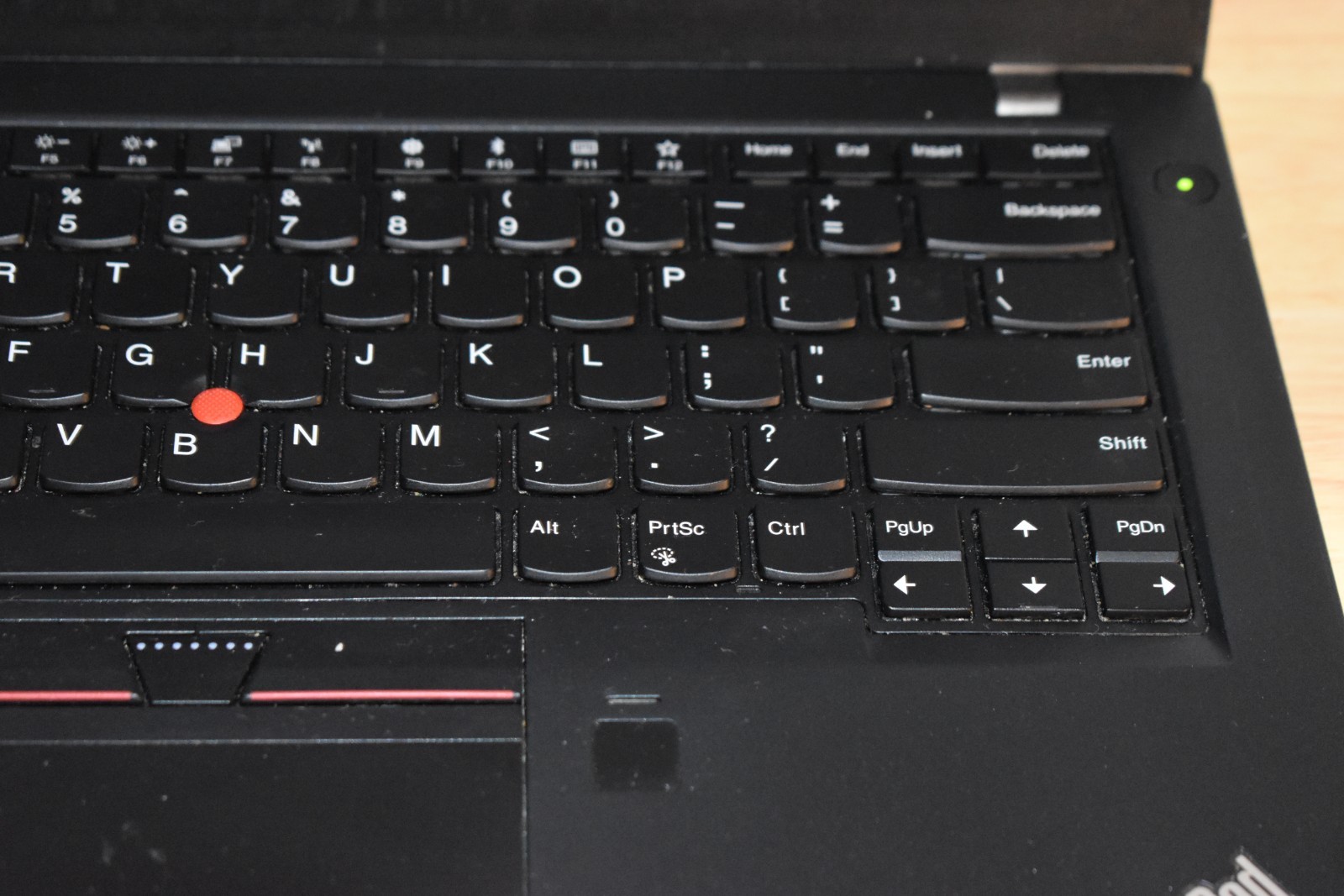 Lenovo ThinkPad T470s Core i5-6300U 2.4GHz 4GB 128GB SSD Windows 10 Pro Webcam