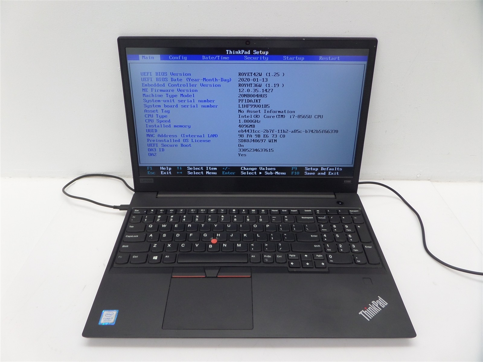 Lenovo ThinkPad E590 15.6″ w/ i7-8565U 1.8GHz CPU 4GB RAM – No HDD/Battery