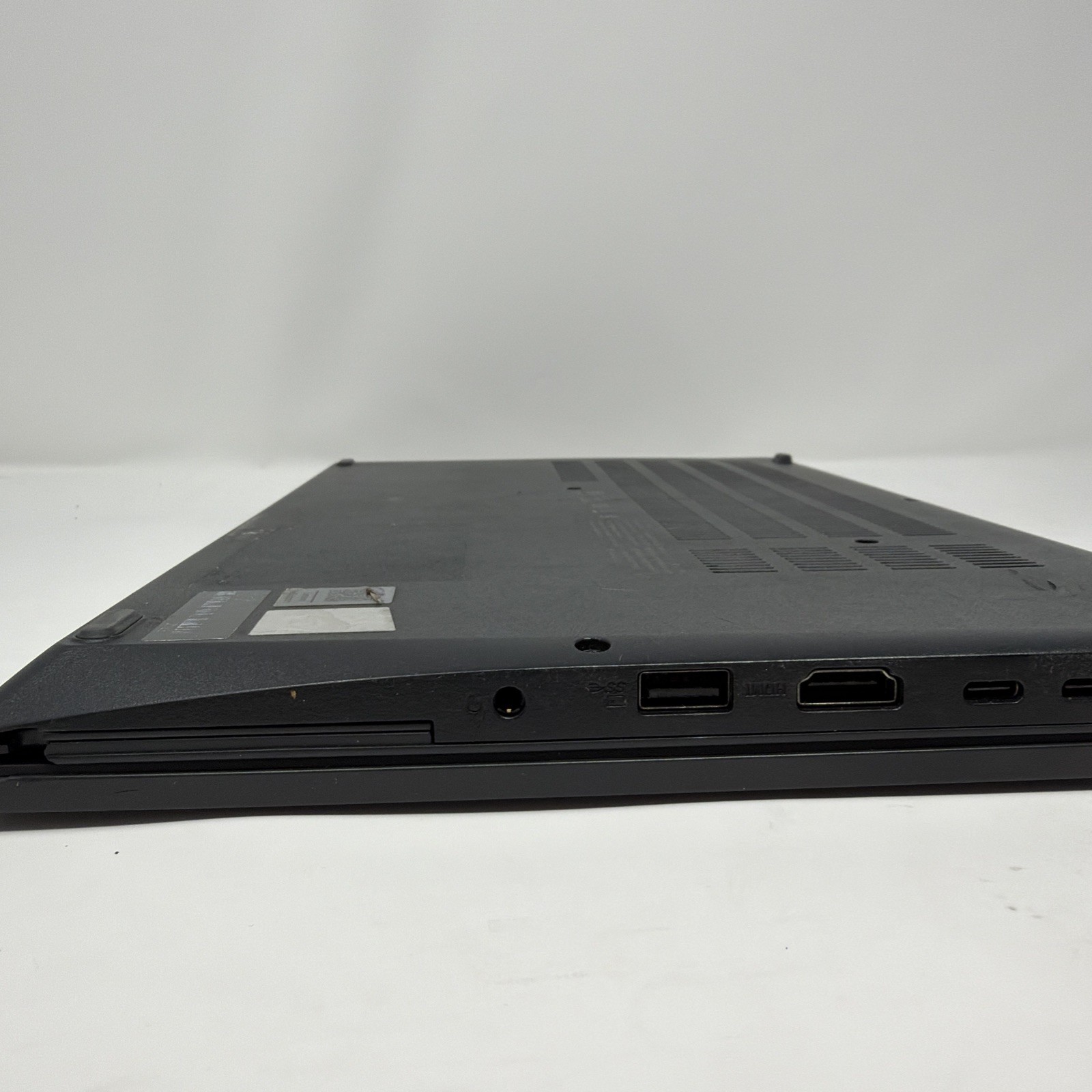 Lenovo ThinkPad L14 Gen 3 Ryzen 5 Pro 5675U 16GB 256GB SSD 14″ FHD -READ-