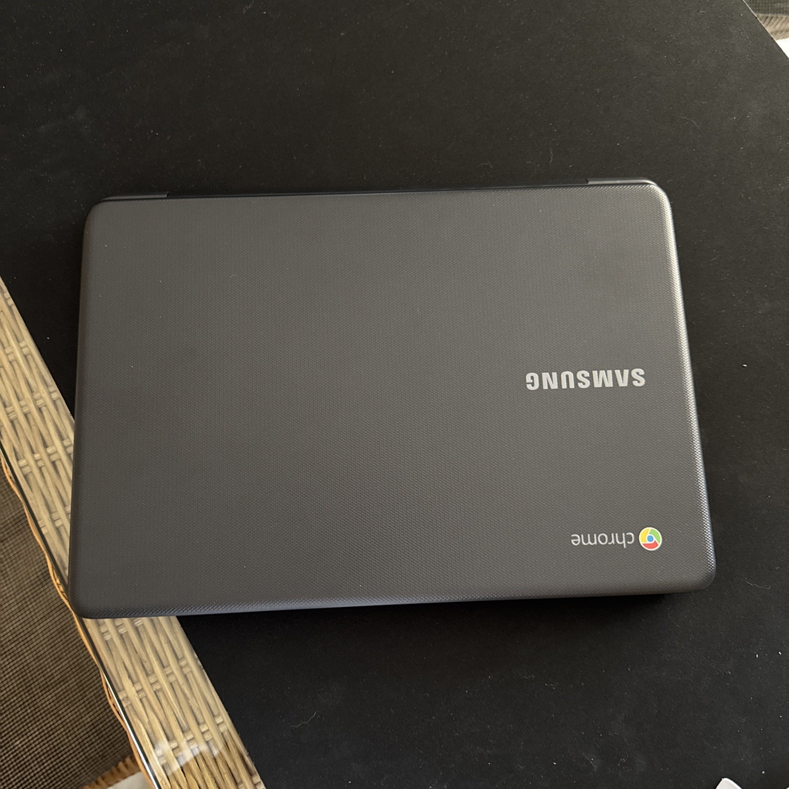 Samsung Chromebook XE500C13 Intel Processor NO CHARGER