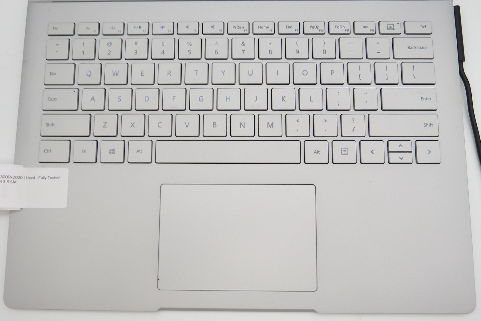 Microsoft Surface Book-13.3″-i7-6600U@2.6GHz-8GB RAM-256GB internal-NO OS *READ*