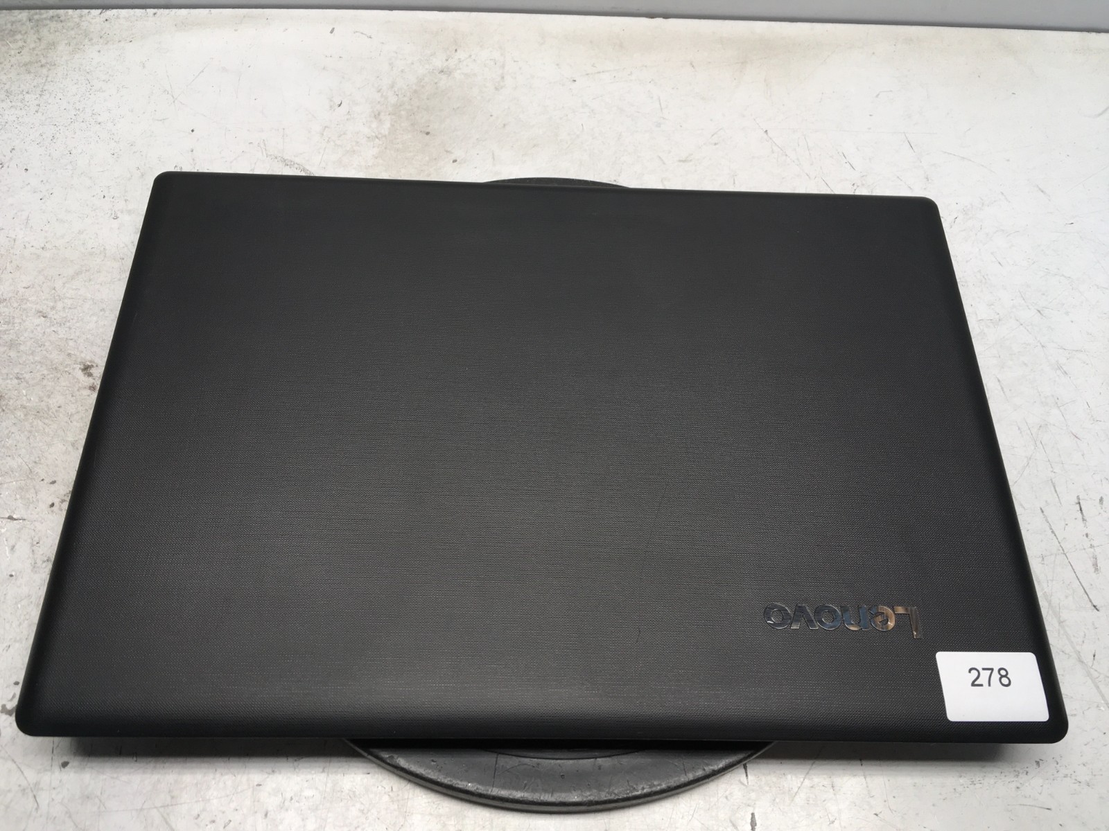 Lenovo IdeaPad 110-15ACL AMD A6-7310 2GHz 4 GB NO HDD