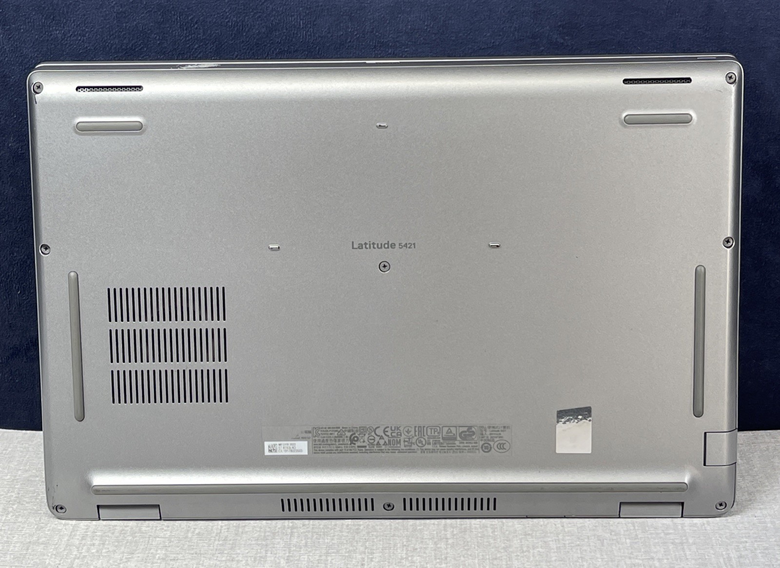 Dell Latitude 5421 Core i5-11500H 2.4 GHz 16GB RAM 256GB SSD