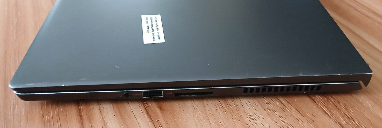 DELL VOSTRO 15 7510 i7-11800H RXT 3050 15.6″ FHD 8/512***READ
