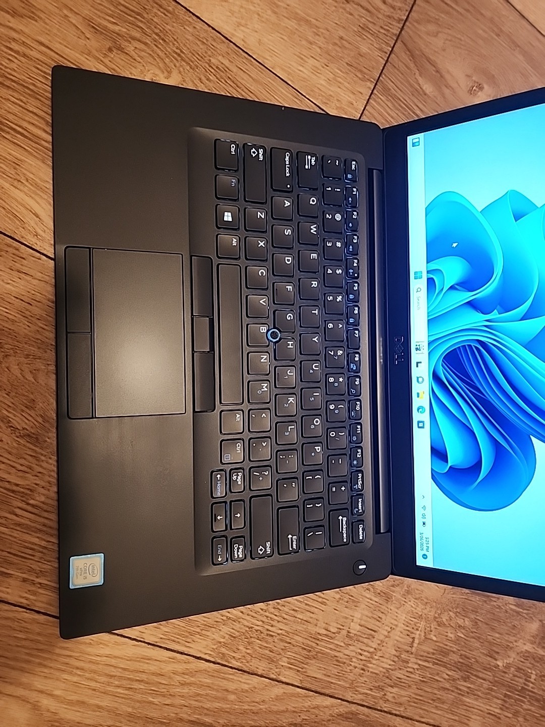 Dell Latitude 7490 Intel Core i5-7300U 16GB RAM – 256GB SSD Windows 11