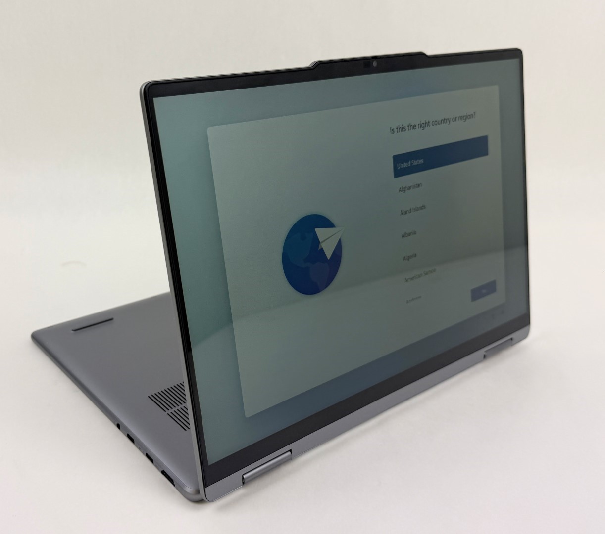Lenovo YOGA 7 14AHP9 14″ Touch Ryzen 5 8640HS 8GB 512GB SSD W11H 2in1 – Dent