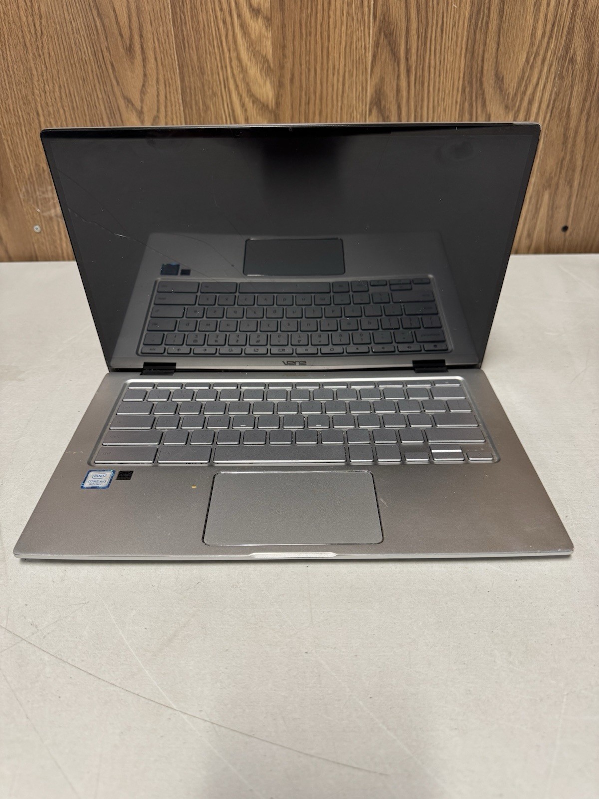 ASUS Chromebook Flip C434T Touchscreen Cracked Fully Working AS-IS
