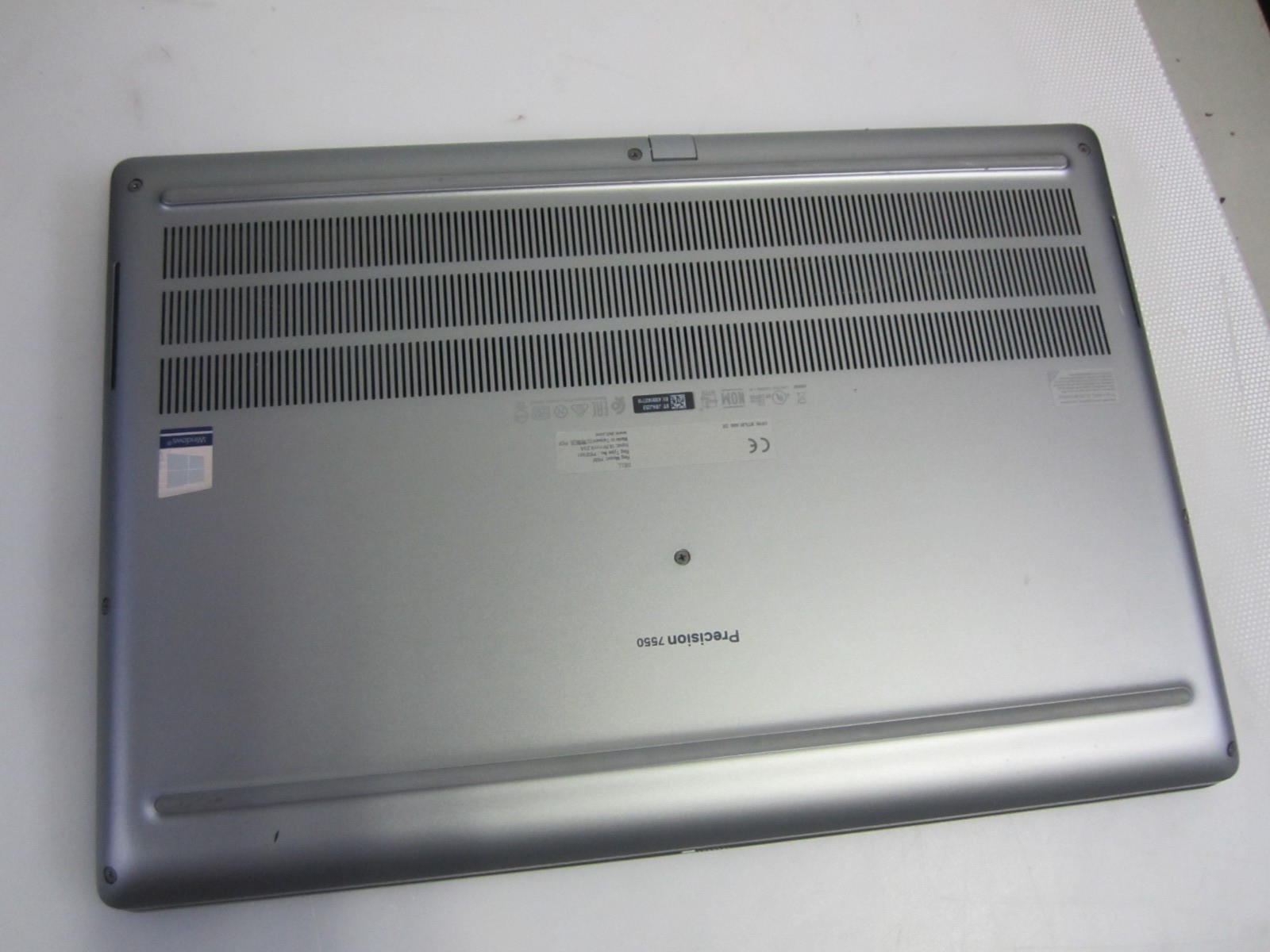 Dell Precision 7550 i5-10400H 2.60GHz 32GB Ram 512GB M2SSD UBUNTU Laptop +AC