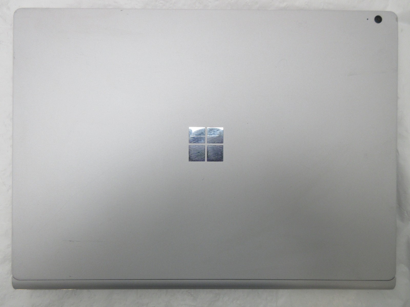 Microsoft Surface Book 3 13.5″ : I7-1065G7 1.3GHz : 16GB RAM : 256GB SSD : No OS