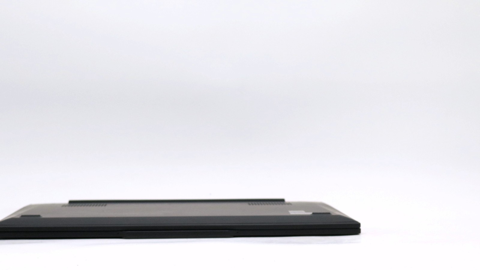 Lenovo ThinkPad X1 Carbon Gen 12 22″ Ultra 7 165U 32GB 1TB – Very Good READ DESC