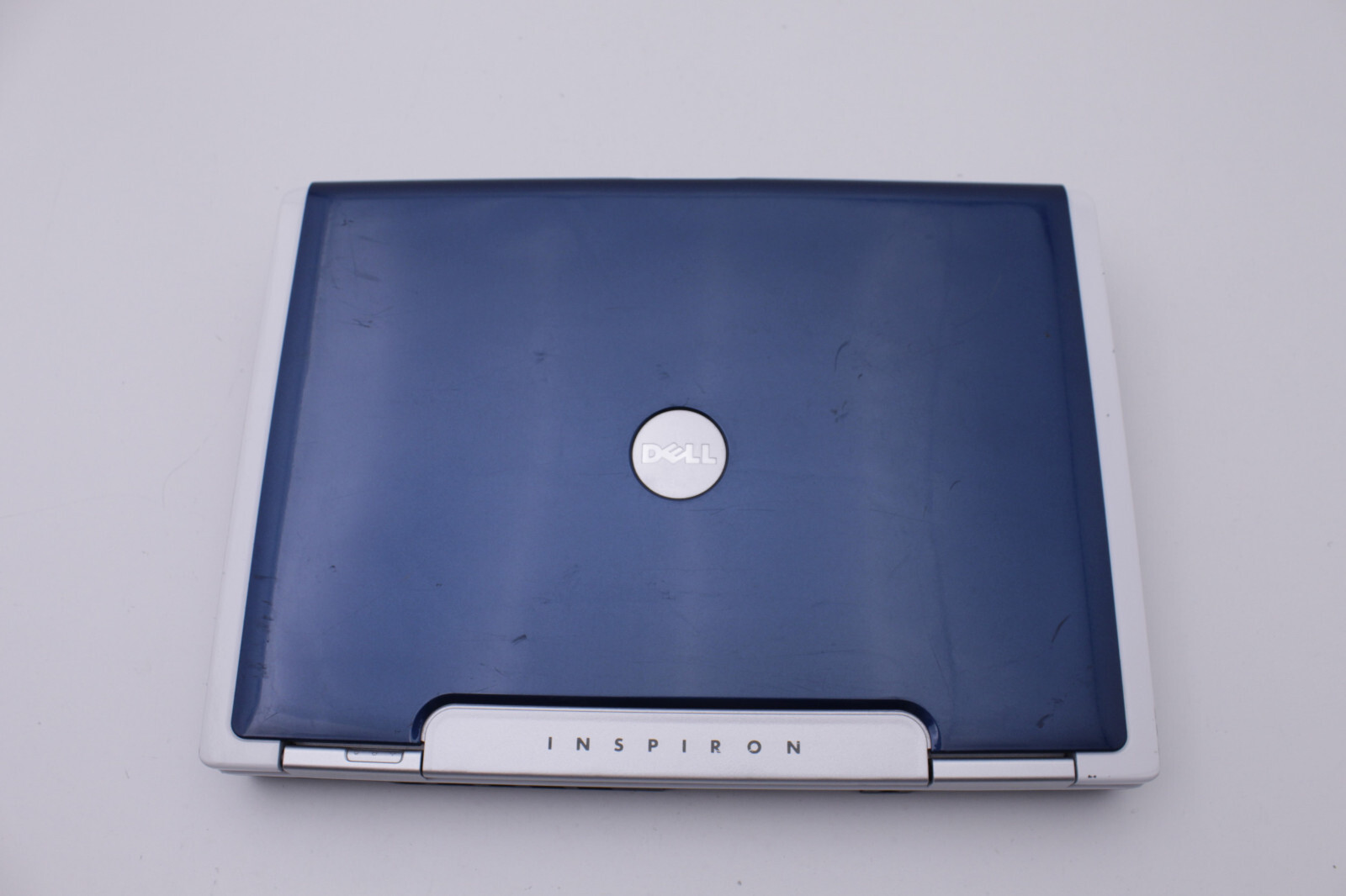 Dell Inspiron 9300 17.3″ Intel Pentium M 100GB 2GB Retro Gaming Win XP Pro