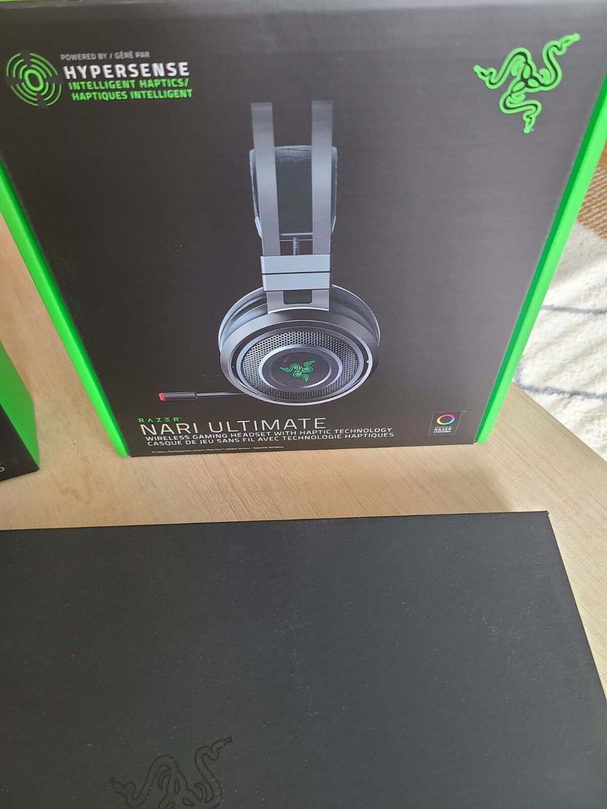 2018 Razer Blade 15 Advanced 144hz 1070 Max-Q 16gb RAM 512 SSD (Bundle)