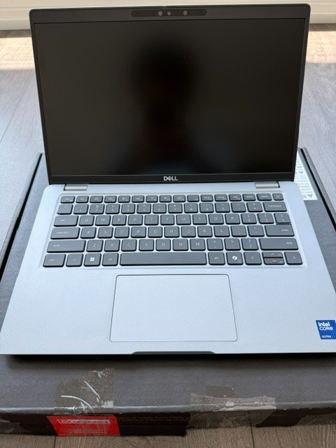 Dell Latitude 5450 ultra 5 32GB Ram 1TB SSD Touch Screen