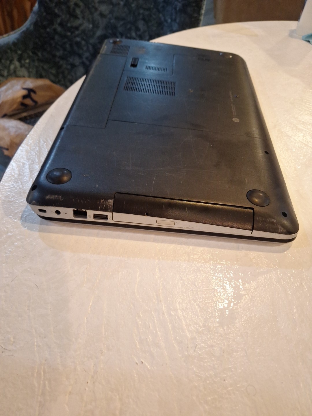 HP Envy 17-F113DX 17.3in. (Intel Core i5 4th Gen., 1.7GHz, 4GB) No SSD Read Desc