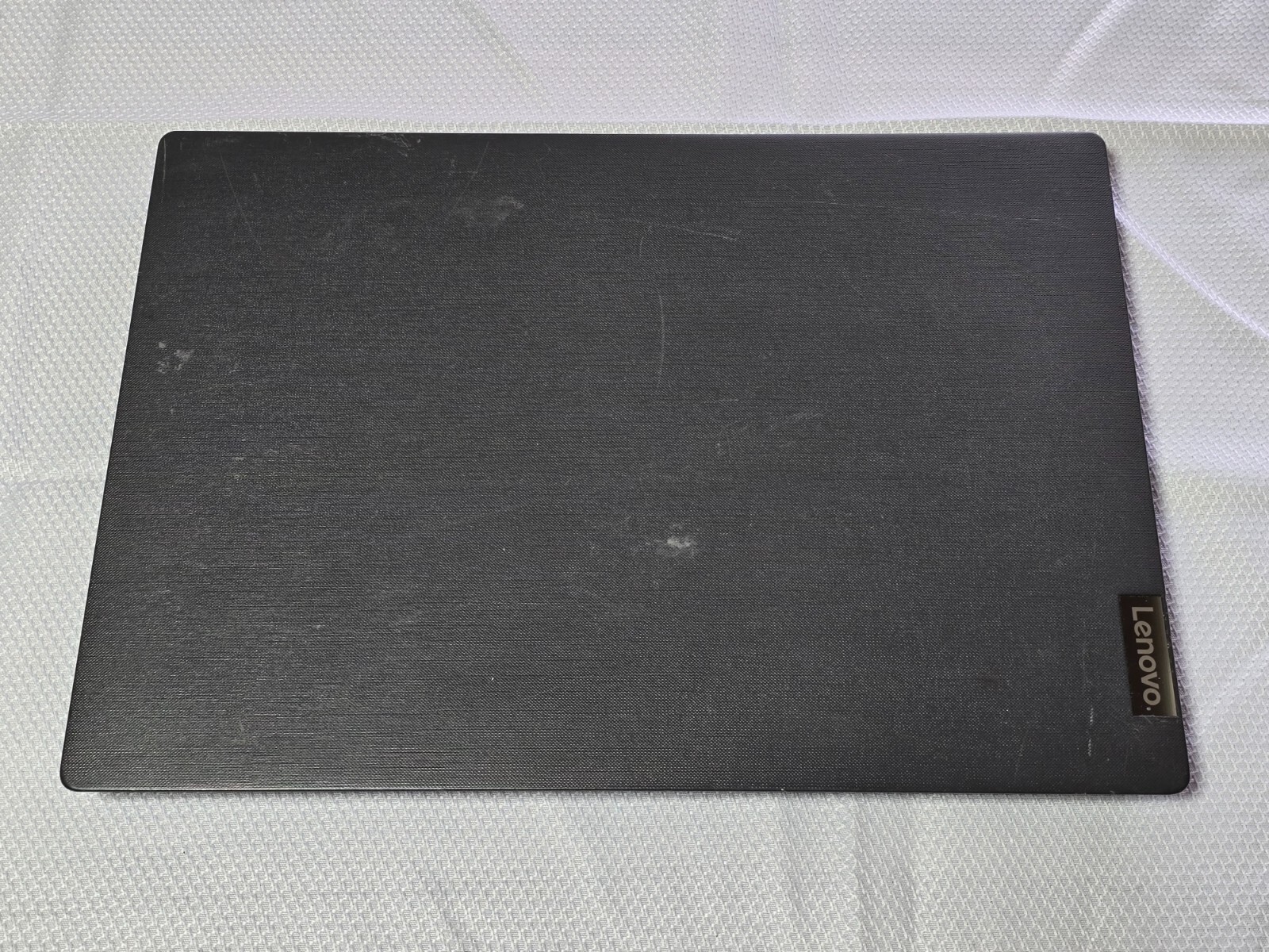 Lenovo V14 IIL 14″ (256GB, Intel Core i3 10th Gen., 1.2 GHz, 8GB) Laptop – Iron