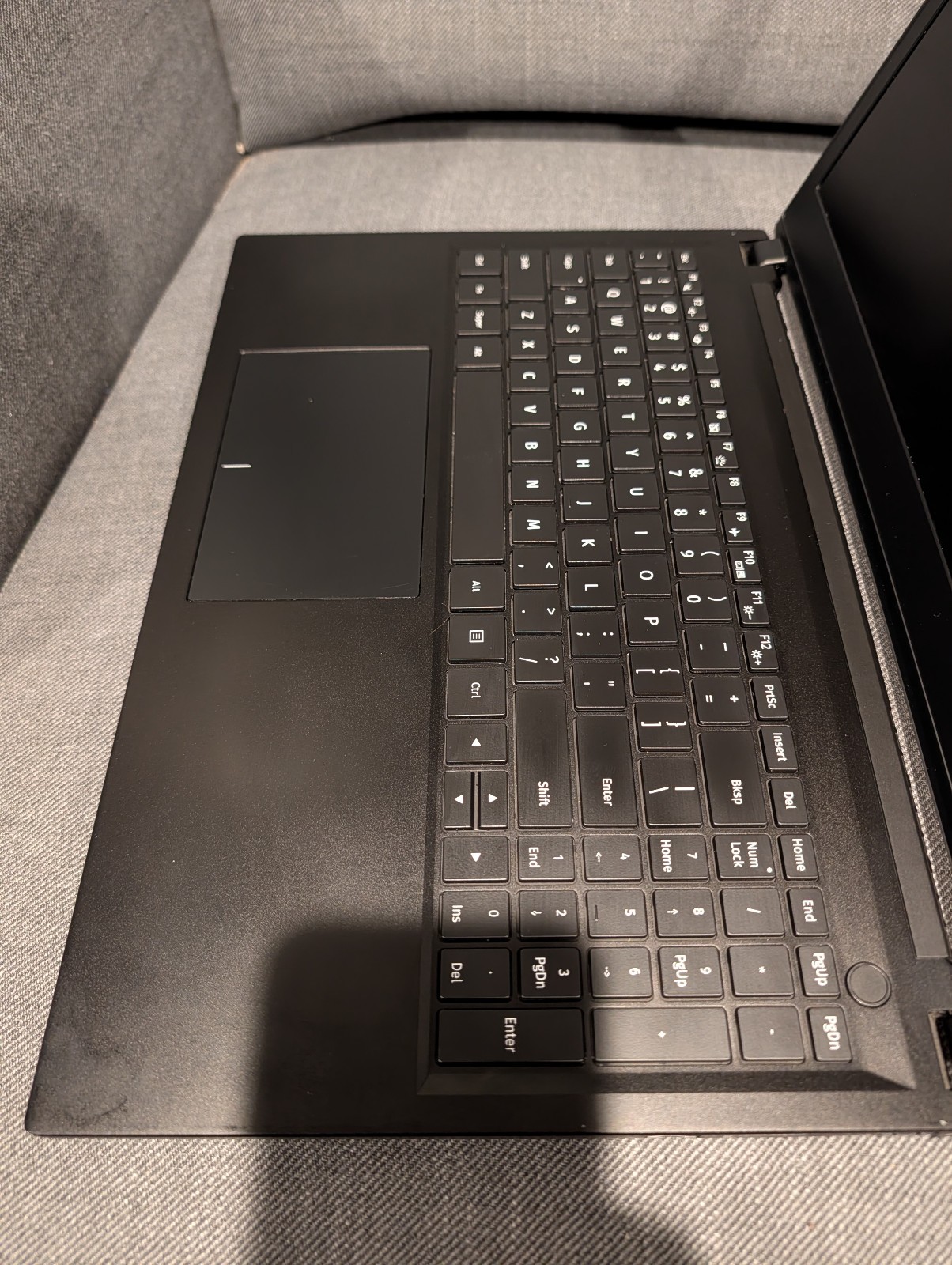 System76 Pangolin (pang12) — AMD Ryzen 7 6800U, 32GB RAM, 1TB NVMe
