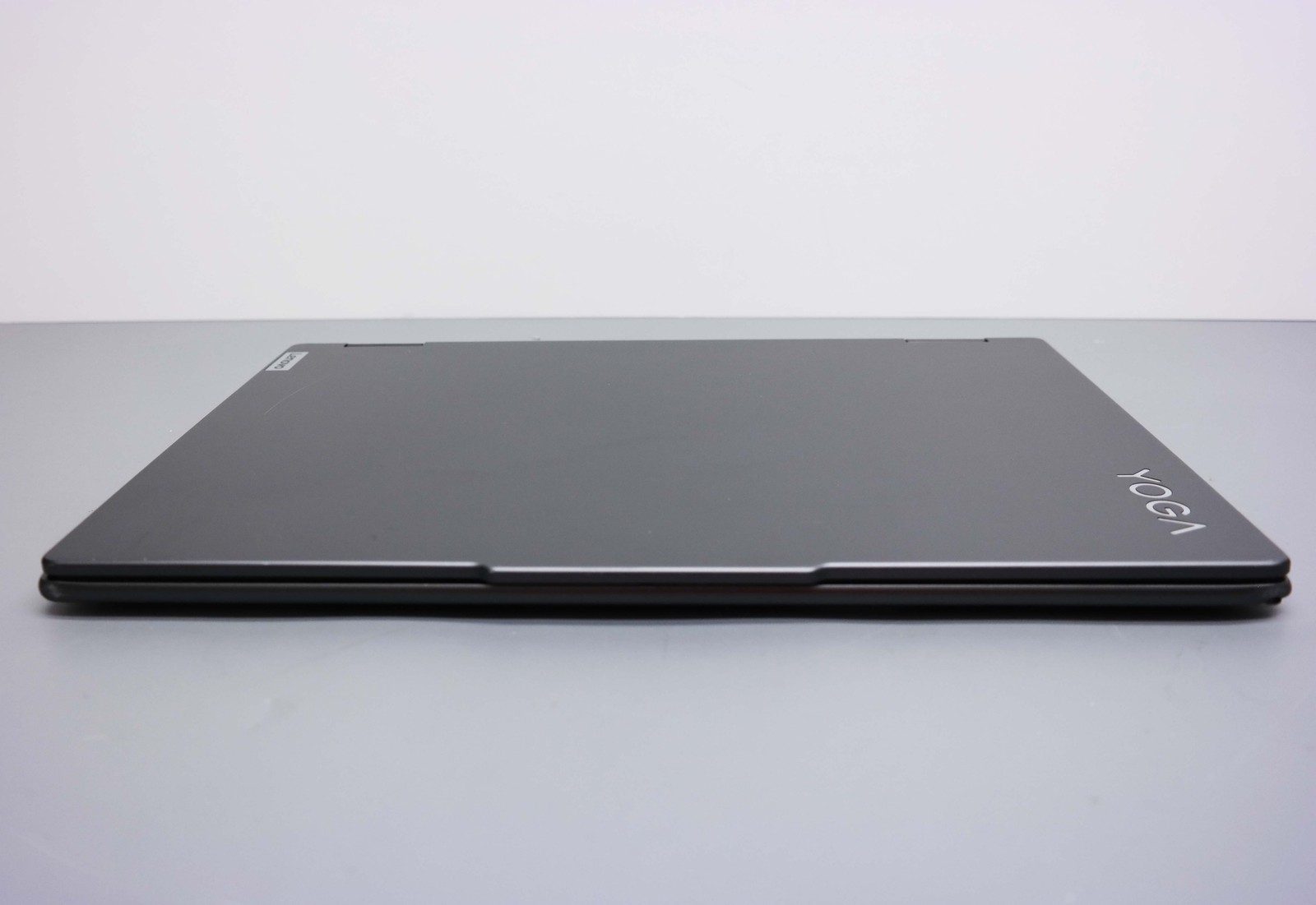 Lenovo Yoga 7i 82YN0001US 16″ i5-1335U 8GB RAM 512GB SSD READ