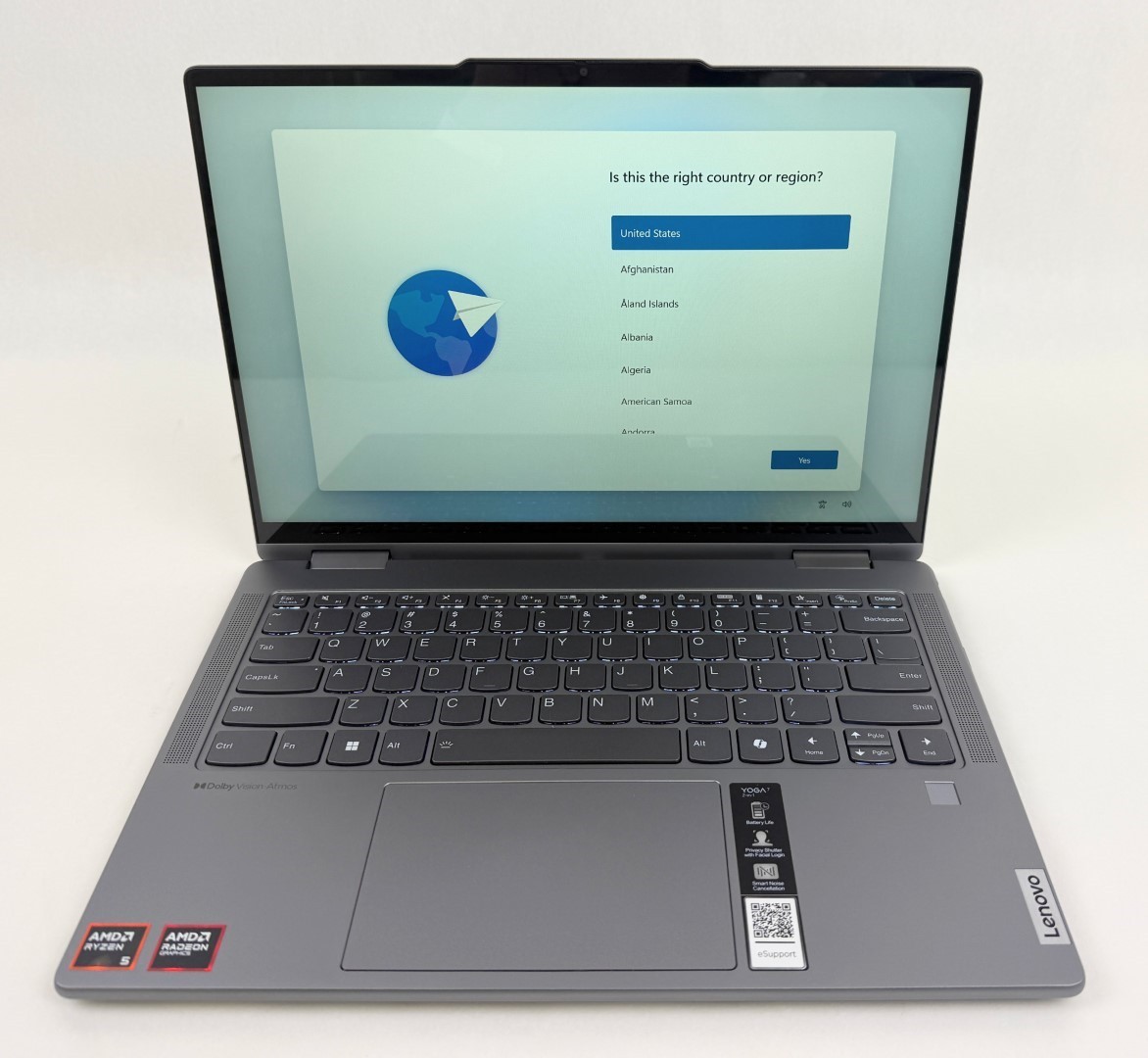 Lenovo YOGA 7 14AHP9 14″ Touch Ryzen 5 8640HS 8GB 512GB SSD W11H 2in1 – Dent