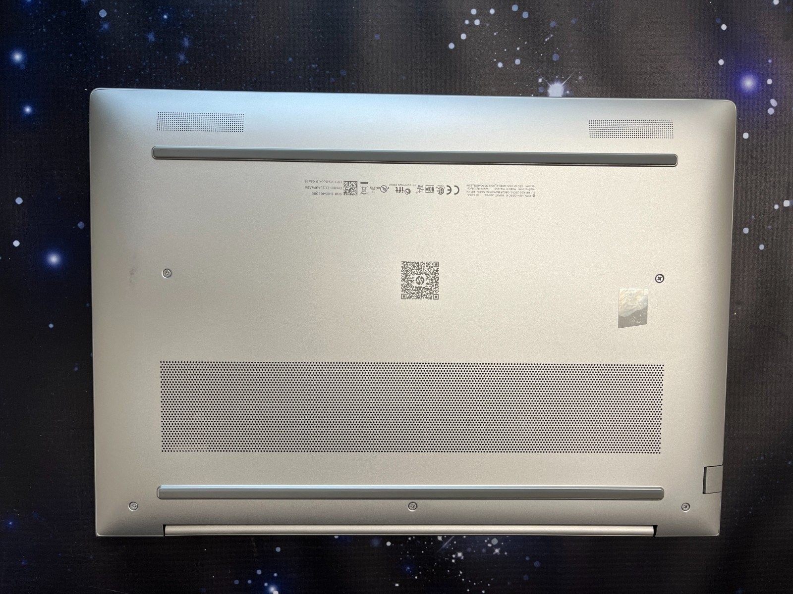HP EliteBook 6 G1a 16″ Ryzen 5 16GB DDR5 256GB NVMe Win 11 Pro