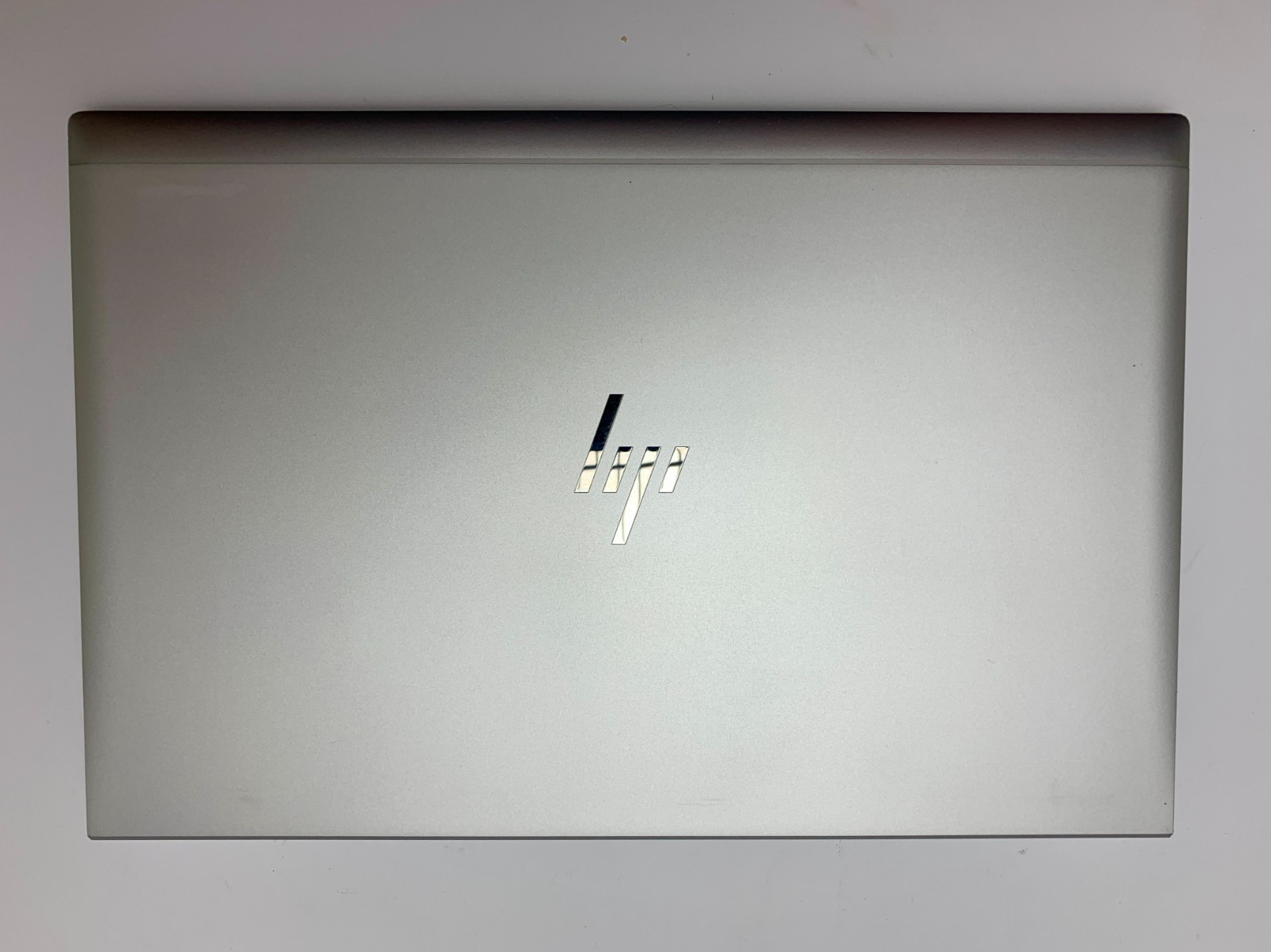 HP EliteBook 840 G7 | i5-10210U | 16GB RAM | 256GB NVMe | LINUX