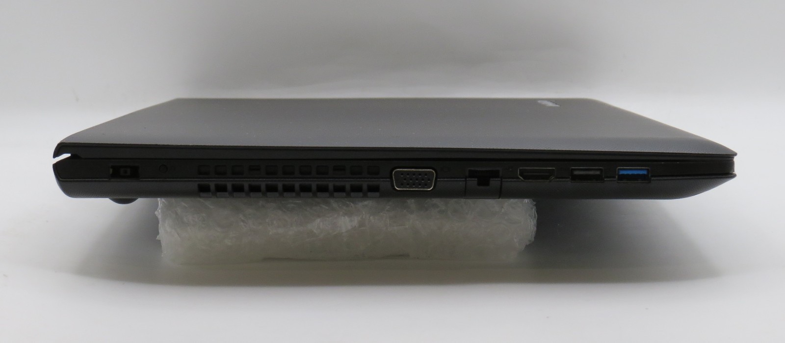 Lenovo G50 | N3530 @ 2.16GHz | 8GB DDR3 | 256GB SSD | 15.6″ | No OS