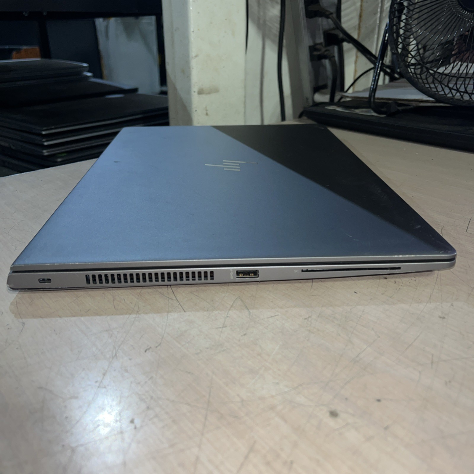 HP ZBOOK 15U G6 INTEL CORE I7-8565U 1.80GHZ 8GB RAM NO HD