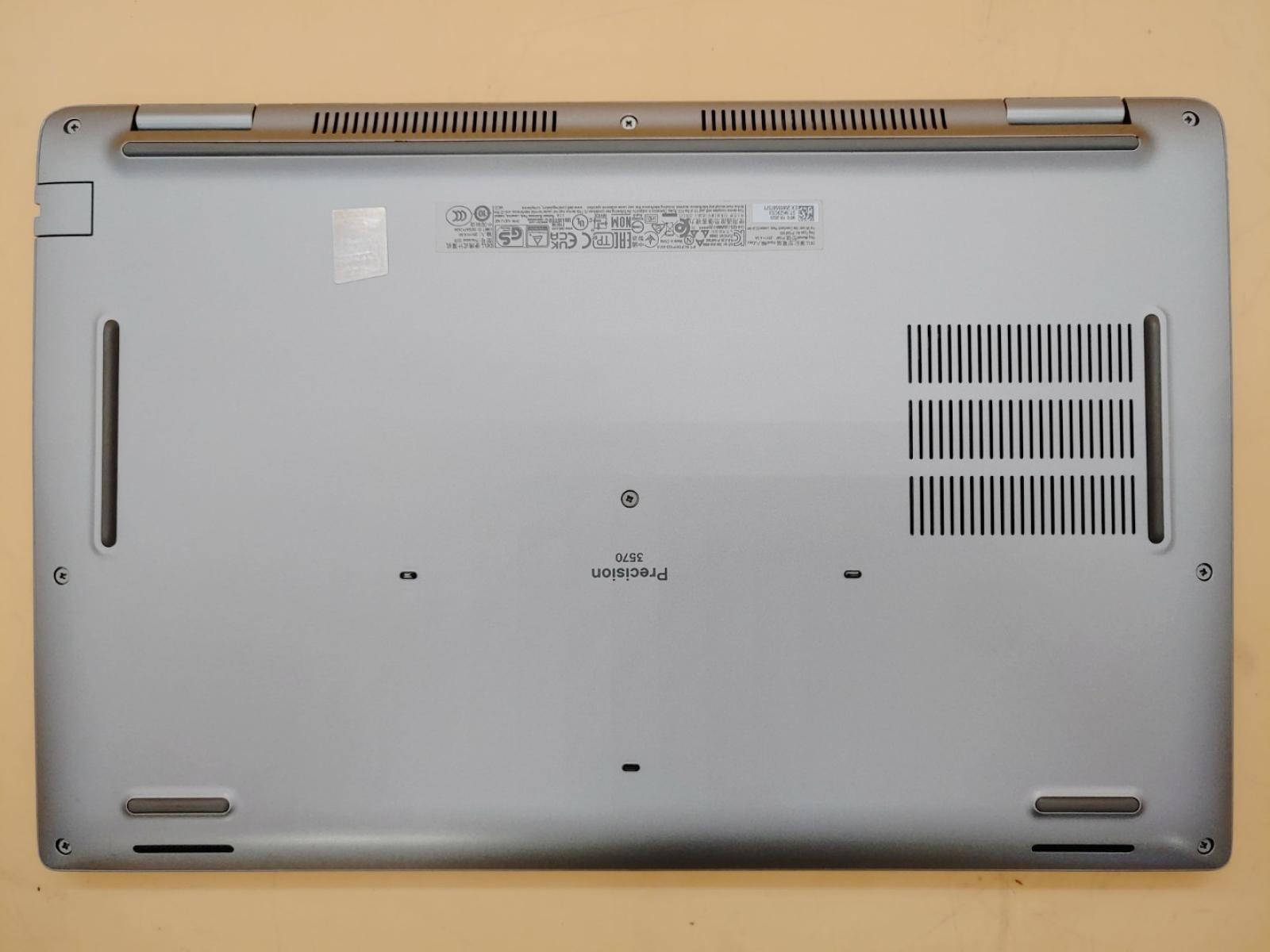 Dell Precision 3570 15.6″ i7-1265U 16GB 512GB NVIDIA T550 Win11 *NO A/C* *READ*