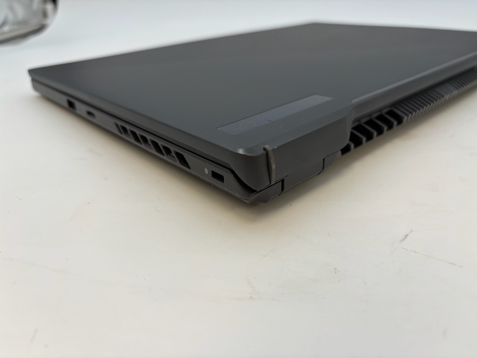 ASUS ROG Zephyrus G16 GU603VI 16″ 512 GB SSD 16 GB RAM i7-13620H RTX 4070