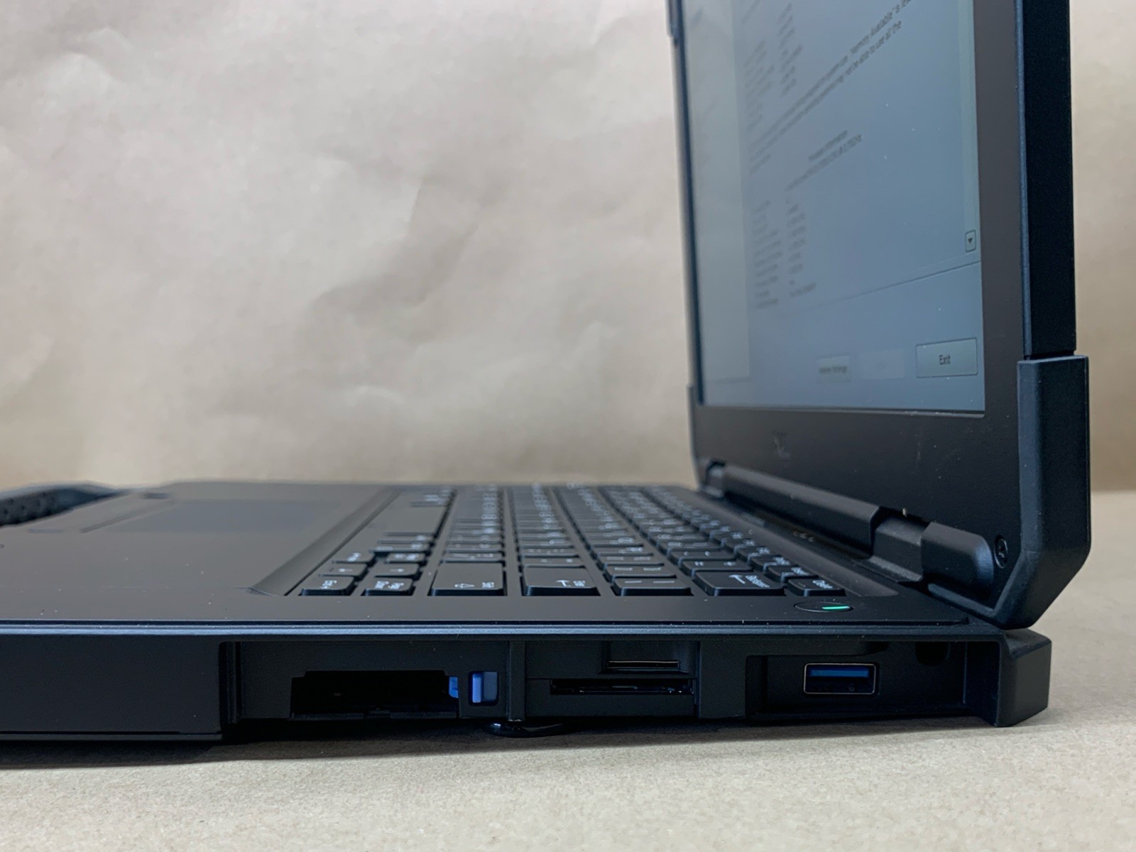 Dell Latitude Rugged 5420, Core i3-7130U @ 2.7GHz, 16GB RAM, No SSD, No OS