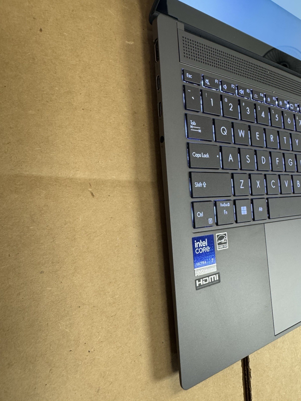 ASUS Zenbook S 14 14″ 3K OLED Touch Laptop Copilot+PC Core Ult7 16GB 1TB UX5406-