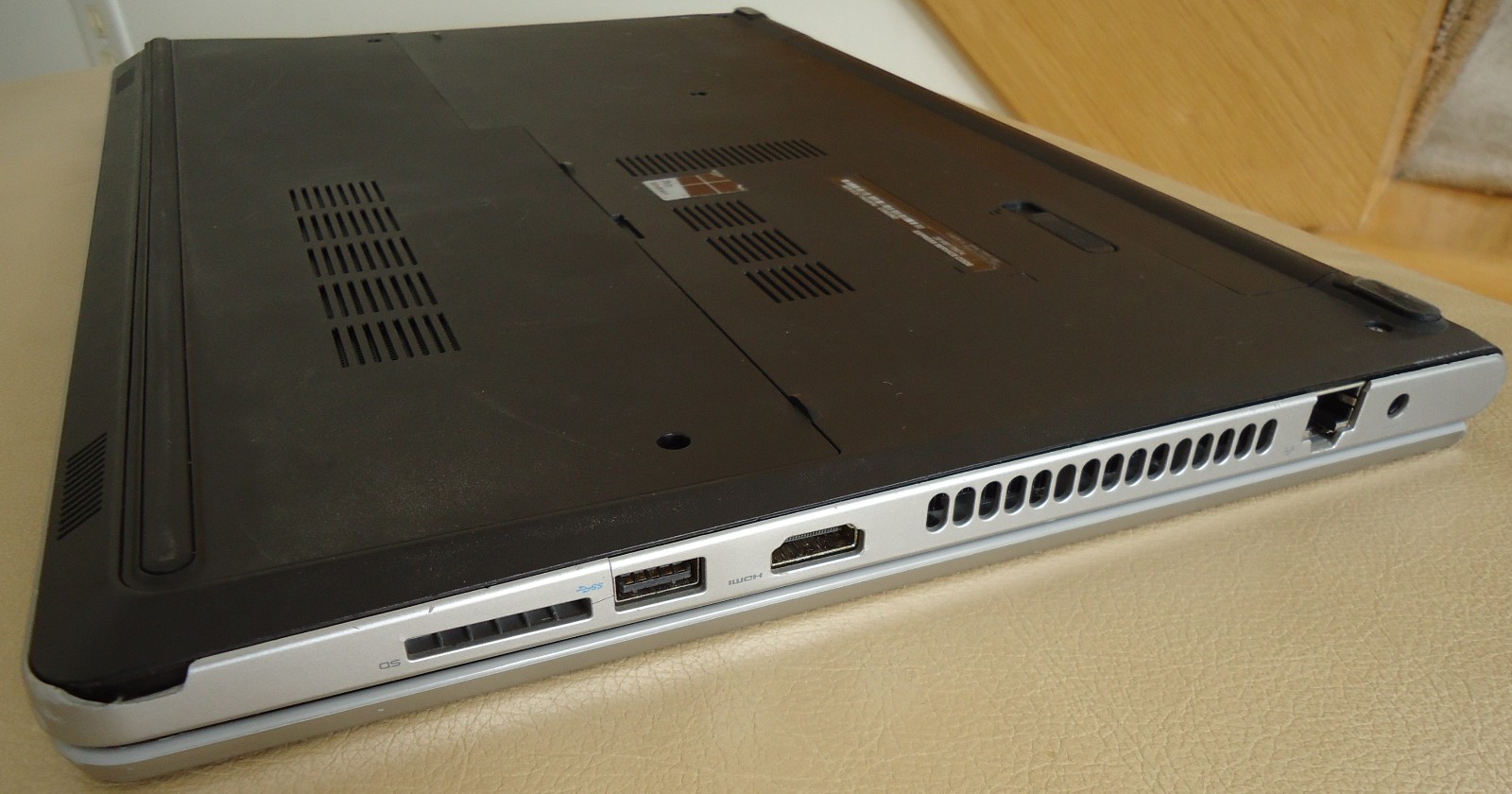 Dell Inspiron 15 5559 15.6″ i5-6200U 2.30GHz 8GB 250GB SSD Windows 11 MS Office