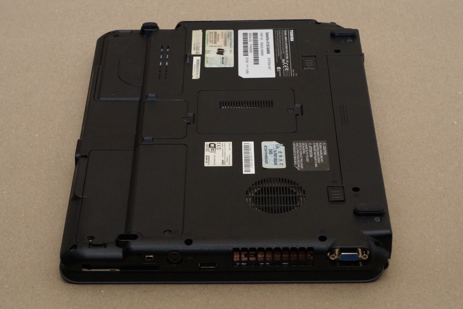 Toshiba Satellite A135-S4656 Celeron 520 GMA 950 60GB SSD 512MB RAM Vista Basic