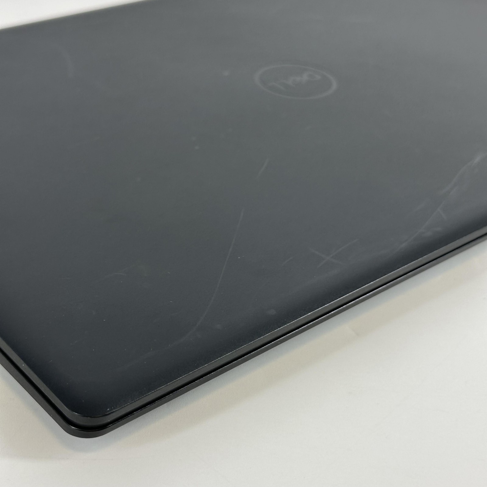Dell Inspiron 3520 15.6 Black FHD i5-1135G7 2.40GHz 8GB RAM 256GB SSD Good
