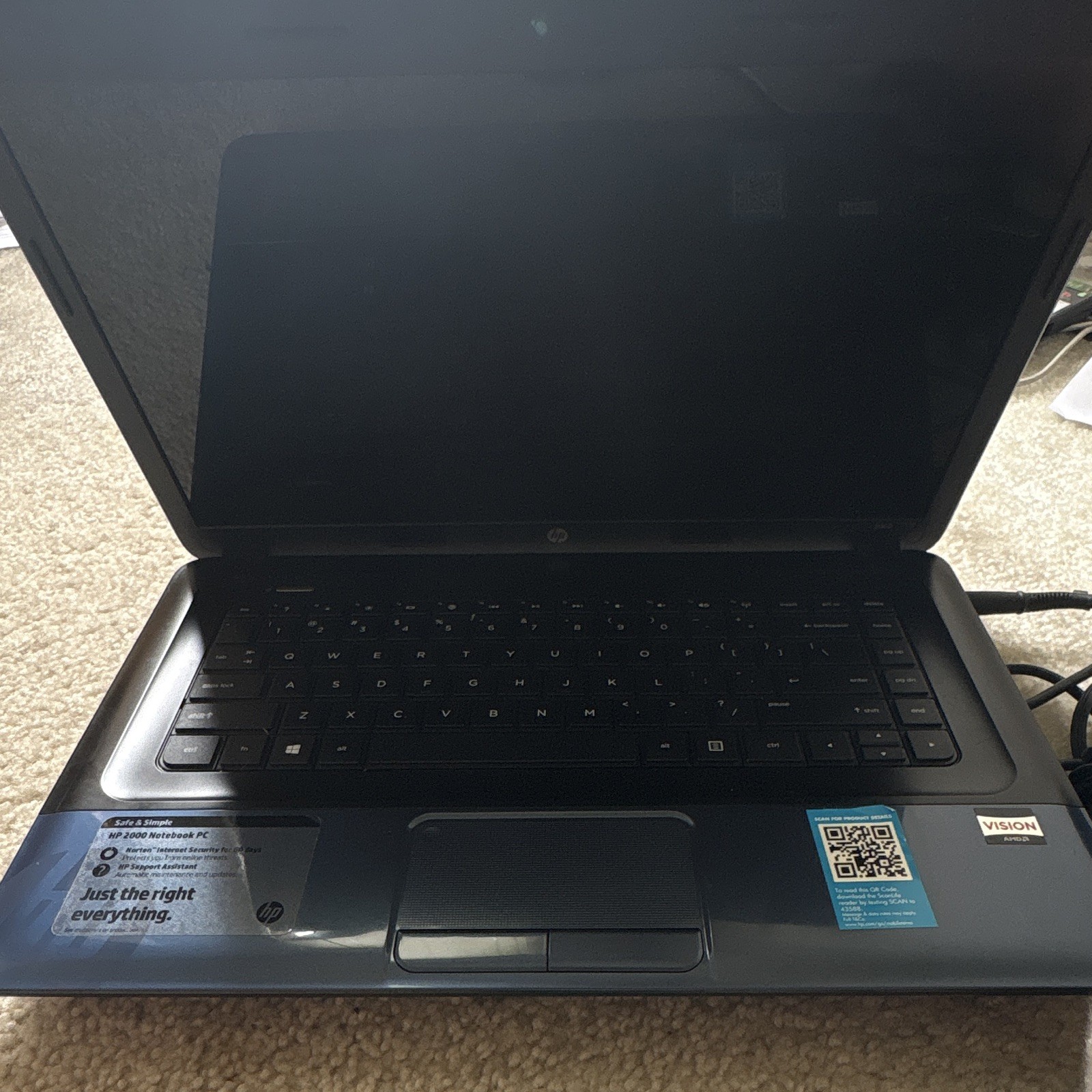 HP 2000 15.6″ Laptop AMD E-Series 4GB RAM 320GB HDD Win 8 Black