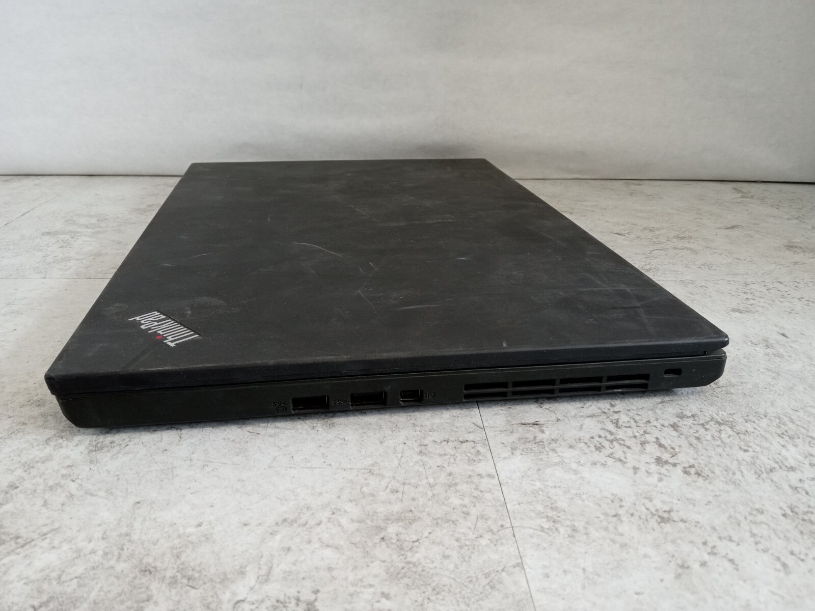 Lenovo Thinkpad T560 15″ Laptop Intel Core i5-6300U 8GB RAM – PARTS – READ -RR