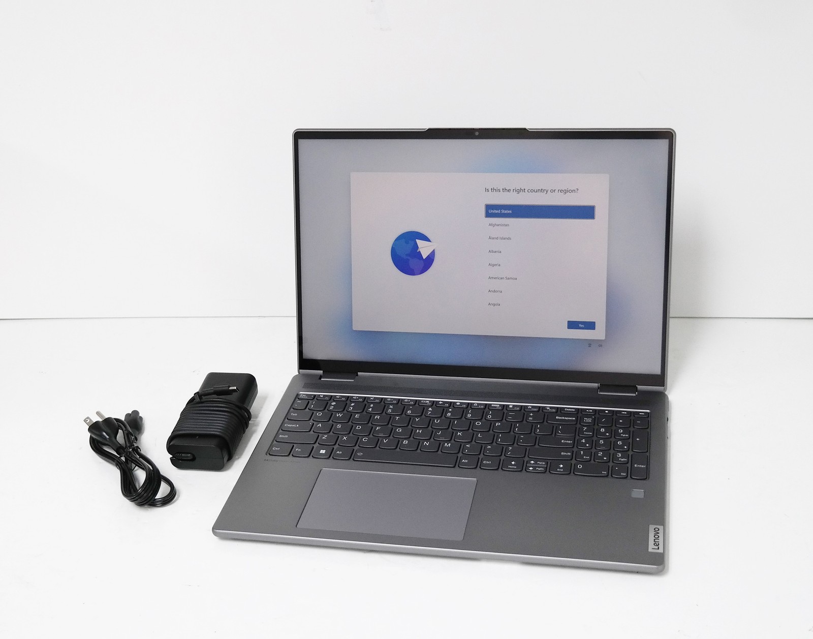 Lenovo Yoga 7 16IAH7 16″ Core i7-12700H 32GB 1TB SSD