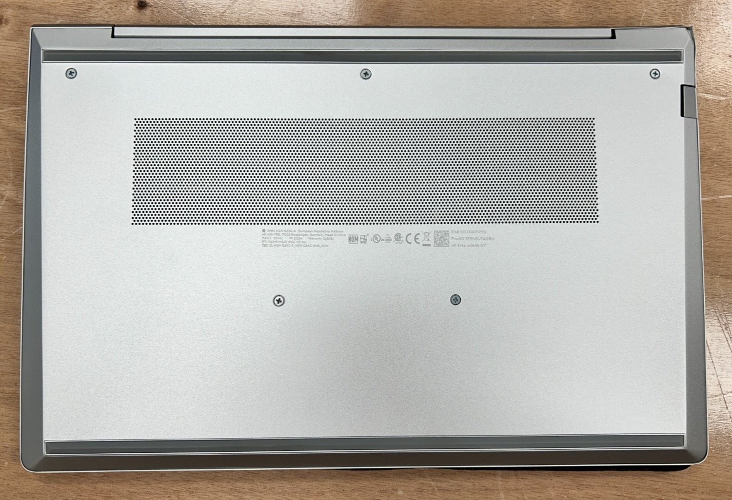 HP EliteBook 645 G7 Ryzen 3 5425U 8GB 256GB 14″FHD Wty, Bent/Dented (READ)